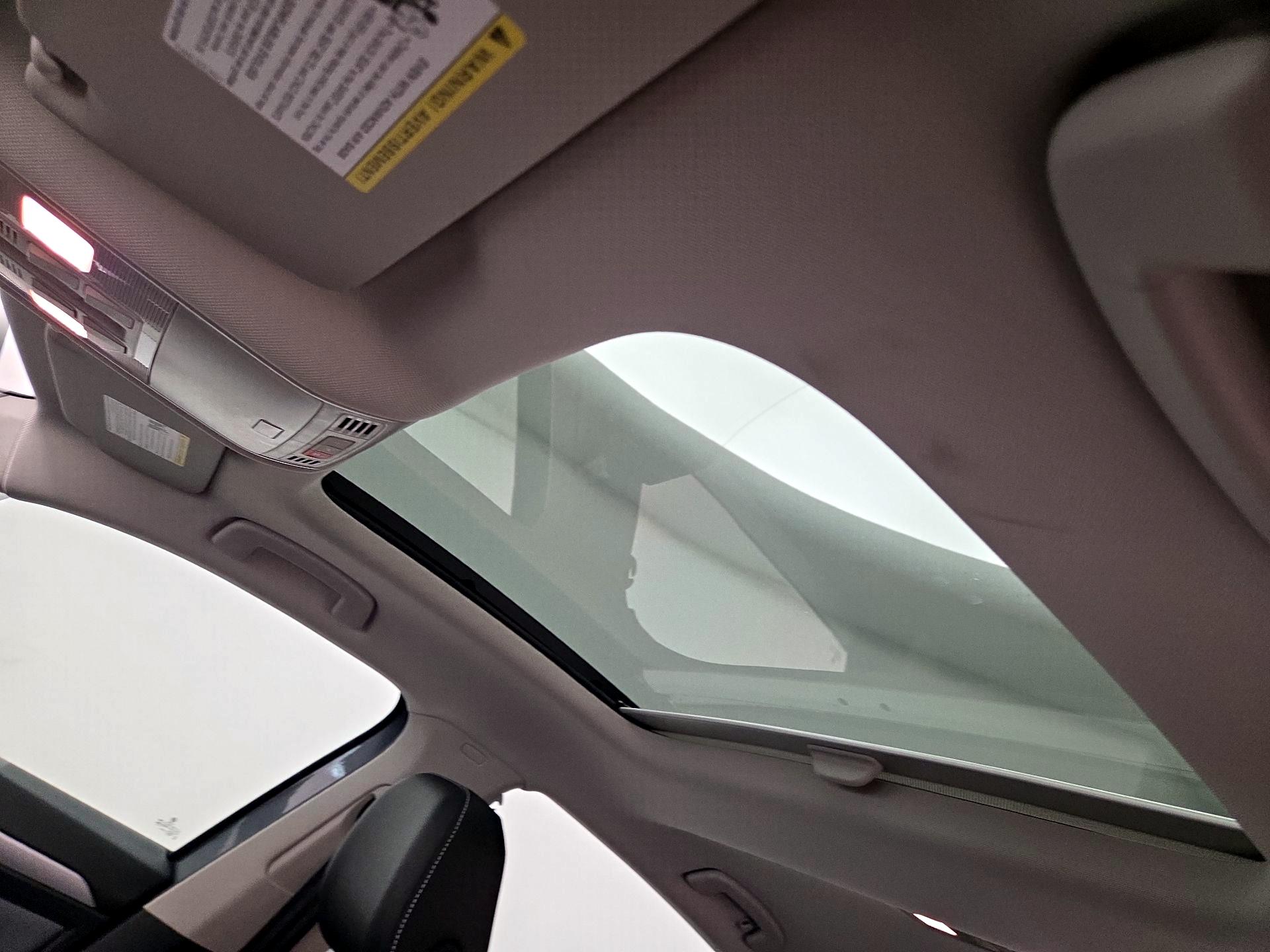 Thumbnail: 2025 Volkswagen Jetta - 19