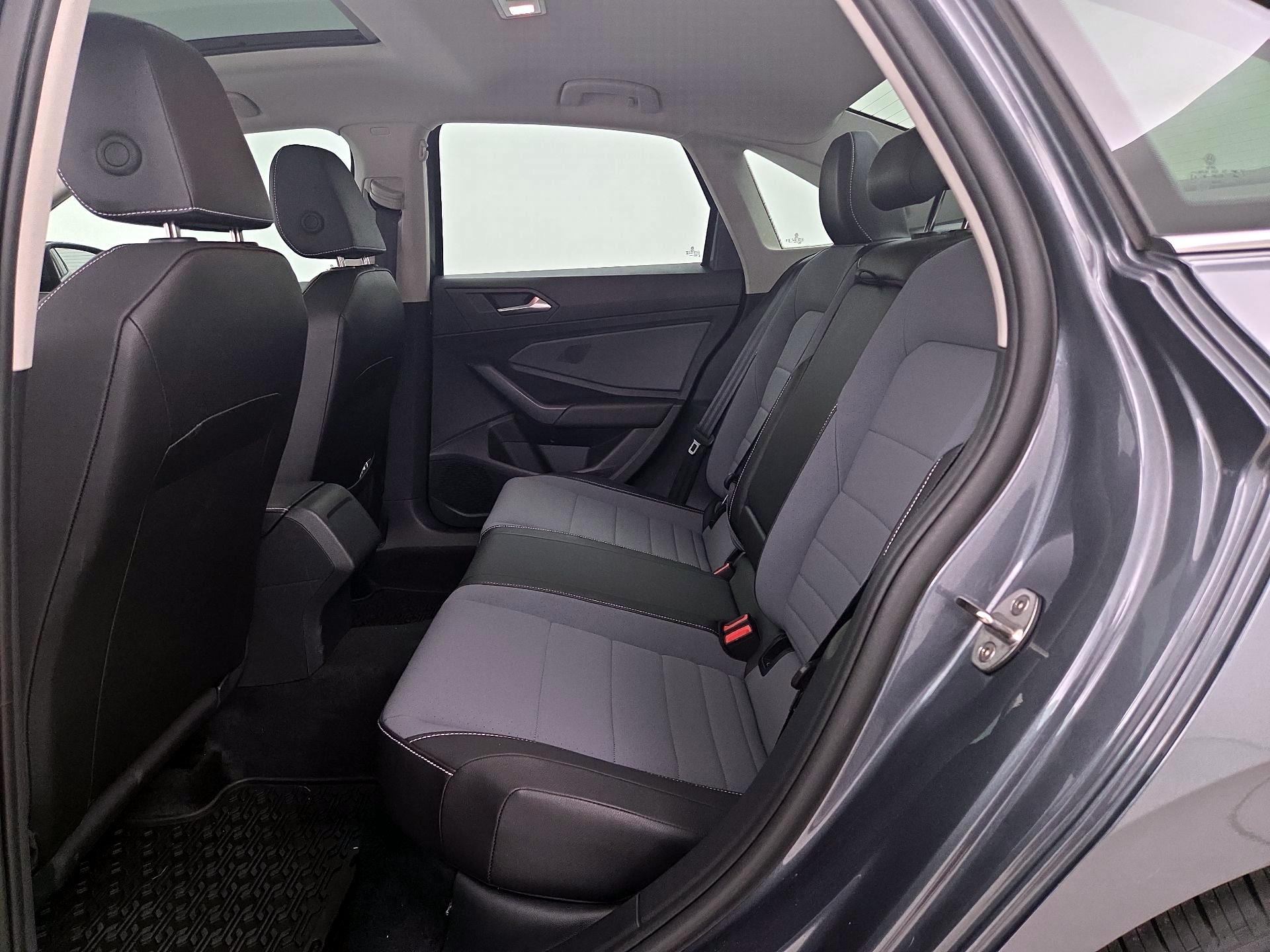 Thumbnail: 2025 Volkswagen Jetta - 20