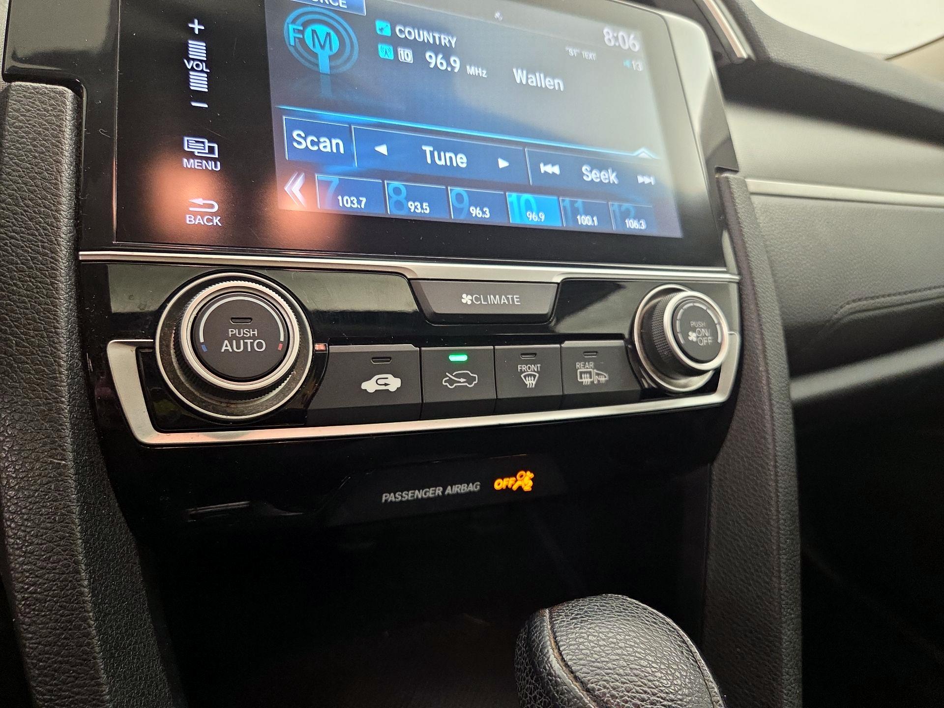 Thumbnail: 2016 Honda Civic - 16