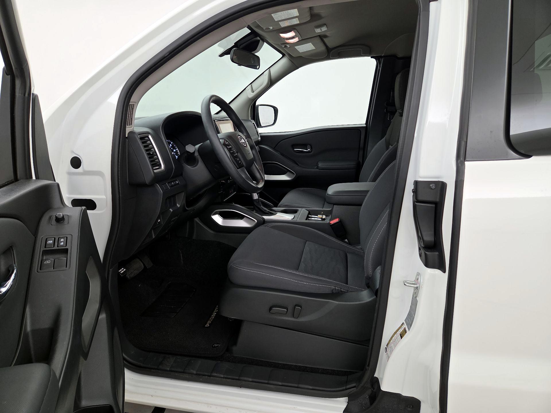 Thumbnail: 2024 Nissan Frontier - 11