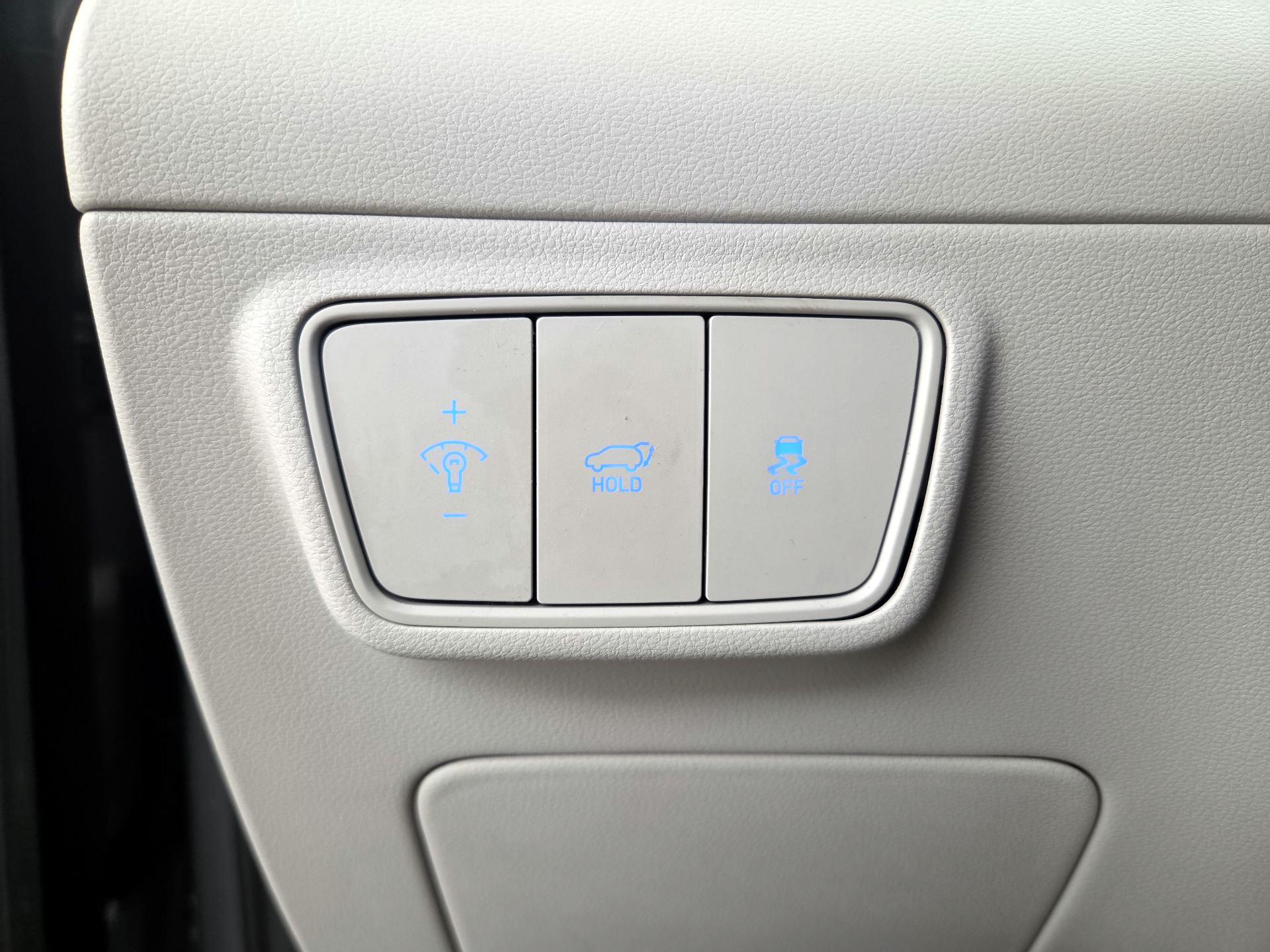 Thumbnail: 2022 Hyundai Tucson - 13