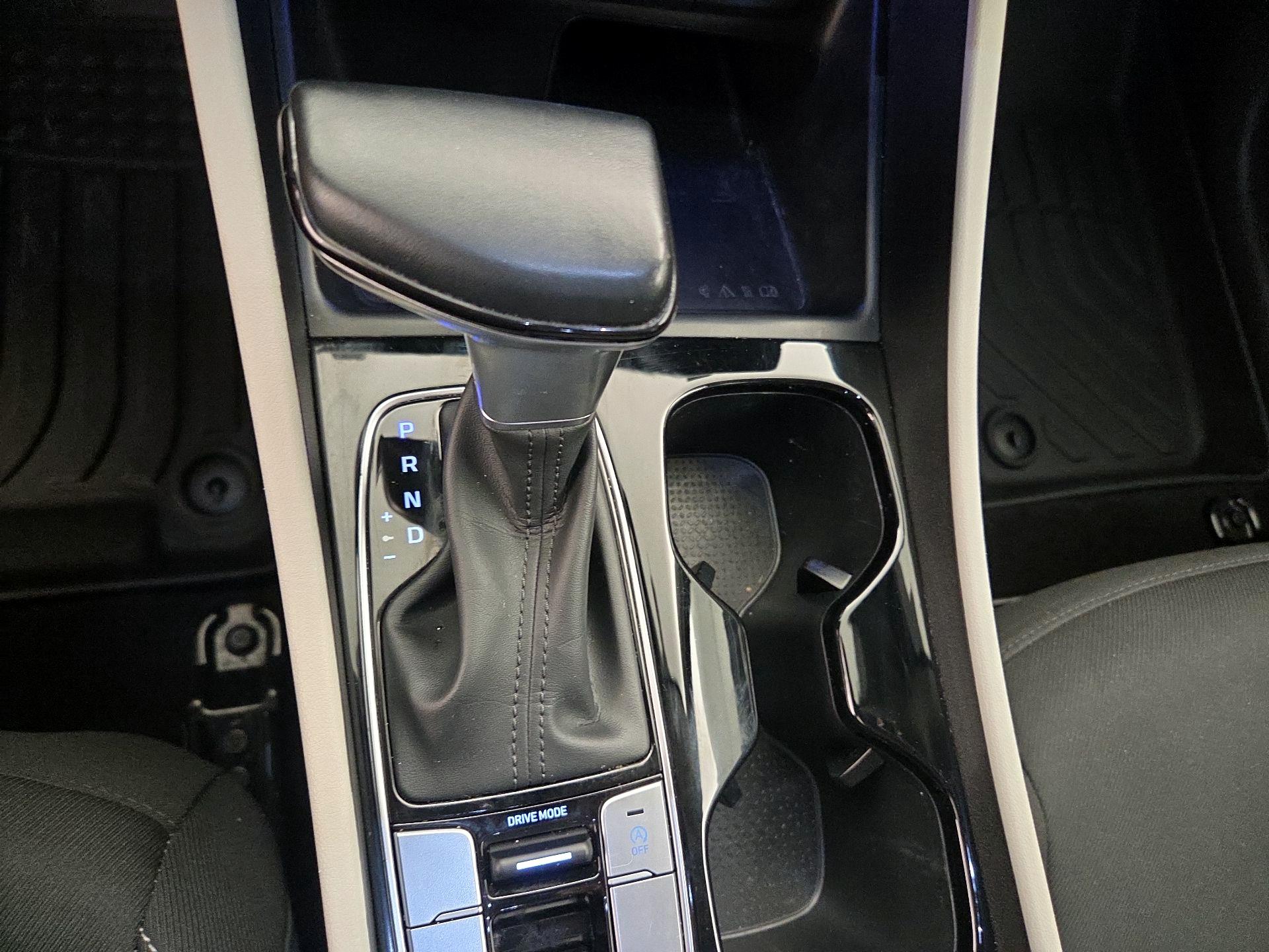 Thumbnail: 2022 Hyundai Tucson - 17