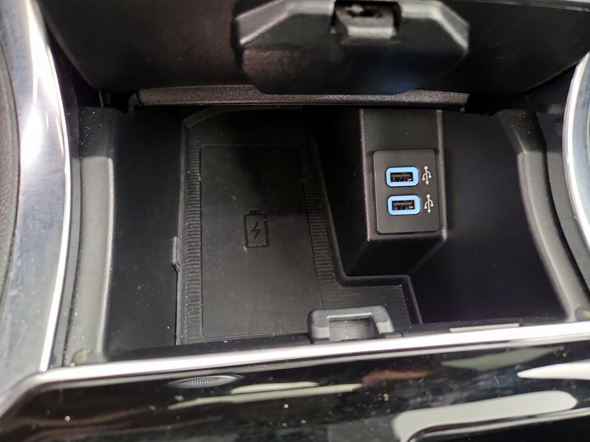 Thumbnail: 2020 Ford Edge - 19