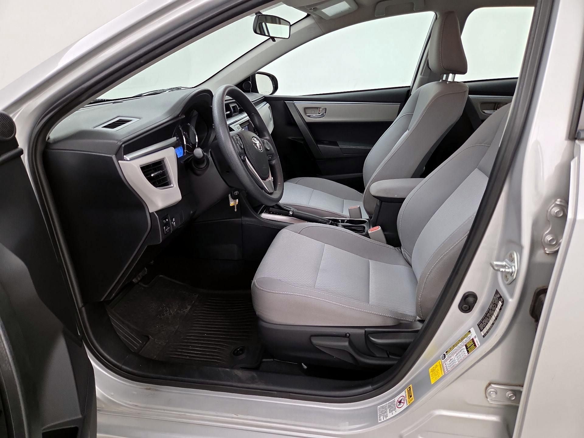 Thumbnail: 2016 Toyota Corolla - 11