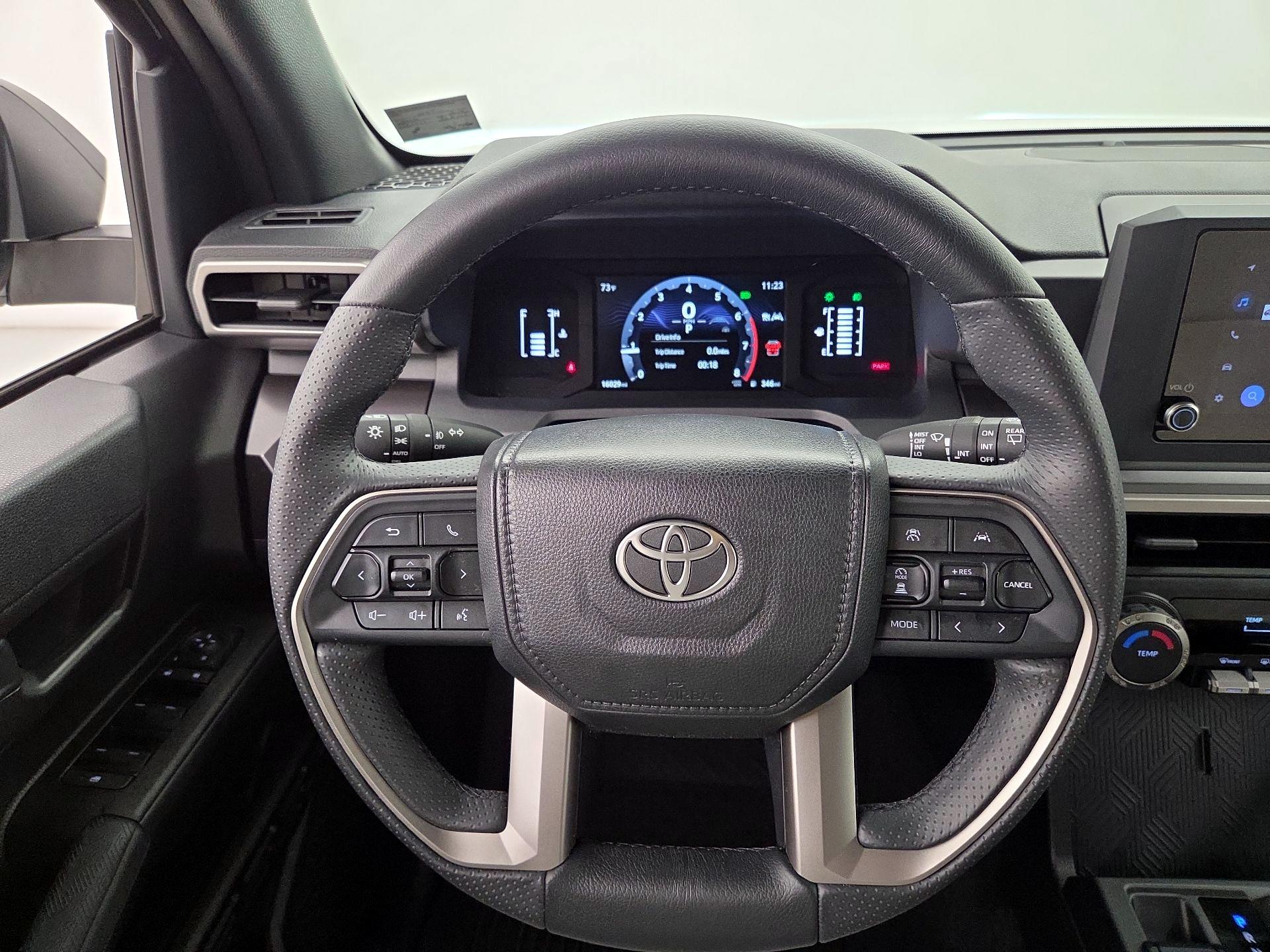 Thumbnail: 2025 Toyota 4Runner - 10