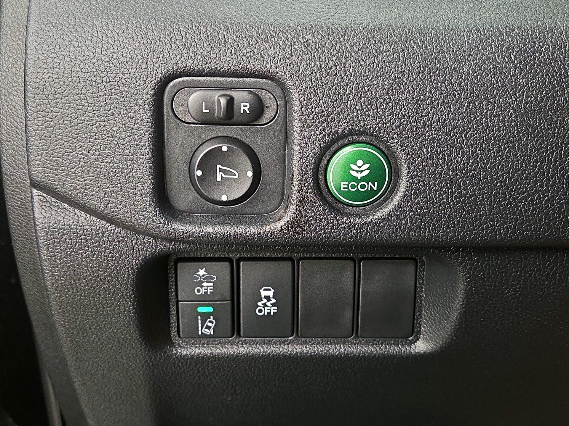 Thumbnail: 2020 Honda Pilot - 13