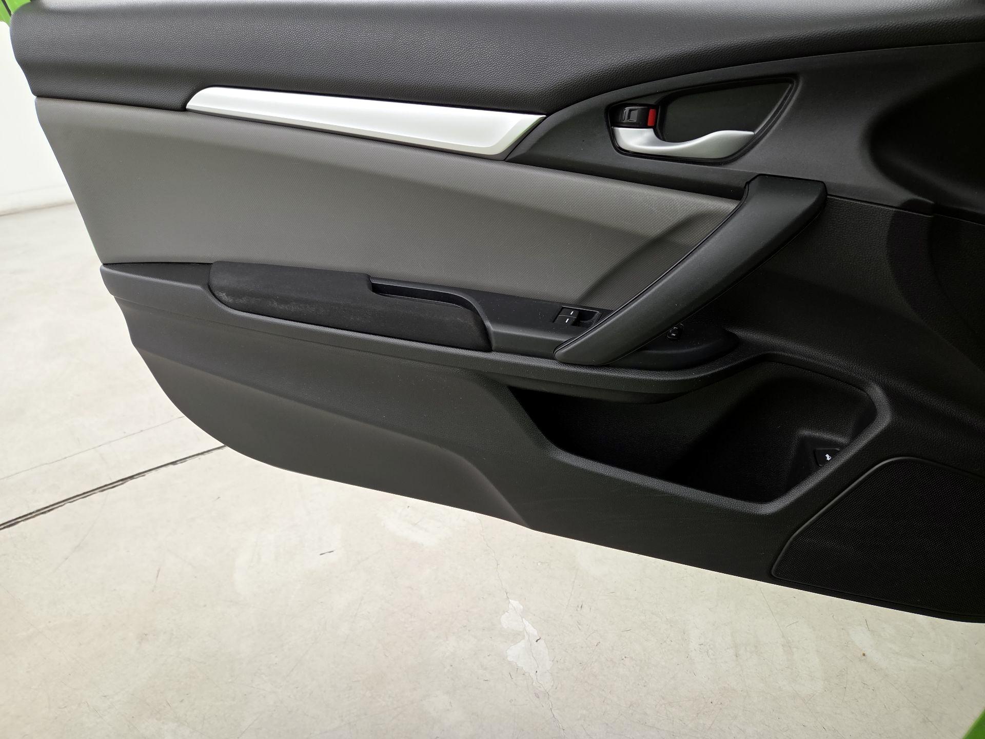 Thumbnail: 2018 Honda Civic - 12