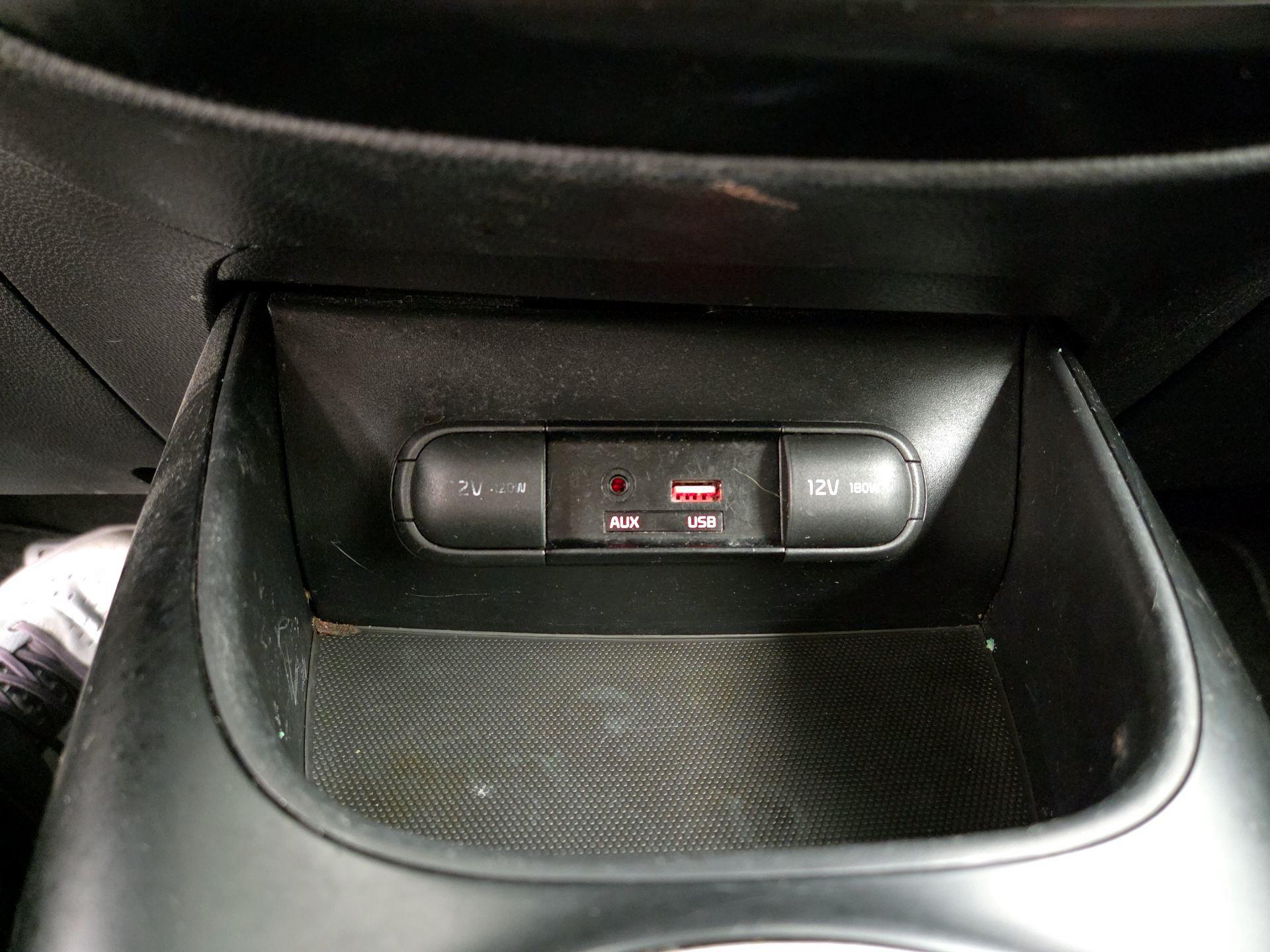 Thumbnail: 2019 Kia Soul - 18