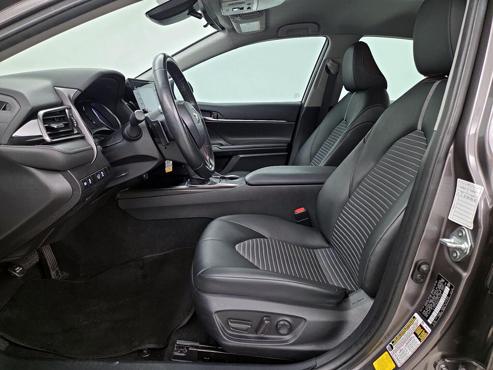 Thumbnail: 2023 Toyota Camry - 11