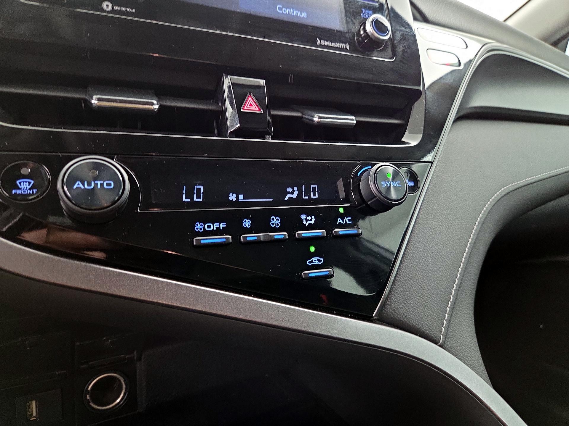 Thumbnail: 2023 Toyota Camry - 16