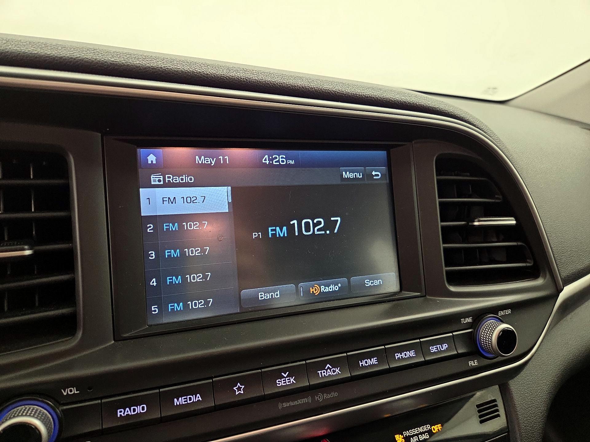 Thumbnail: 2020 Hyundai Elantra - 15