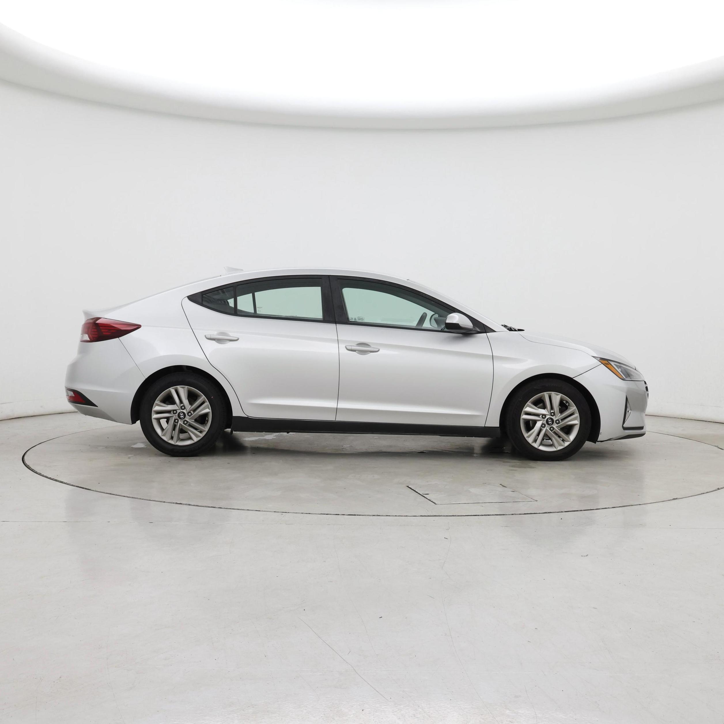Thumbnail: 2020 Hyundai Elantra - 7