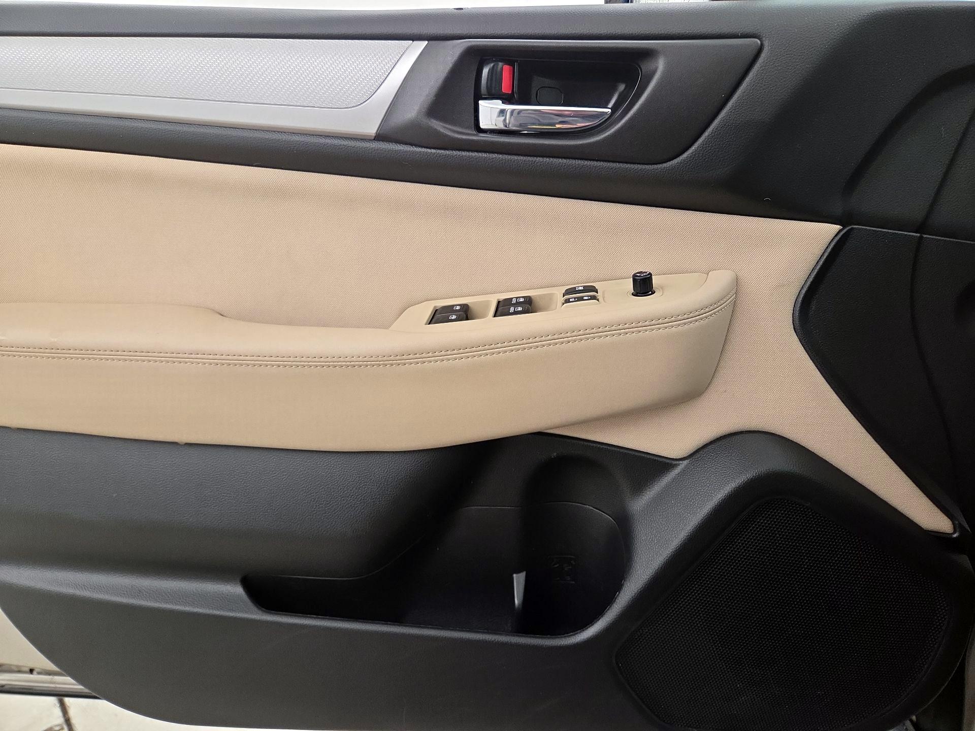 Thumbnail: 2017 Subaru Outback - 12