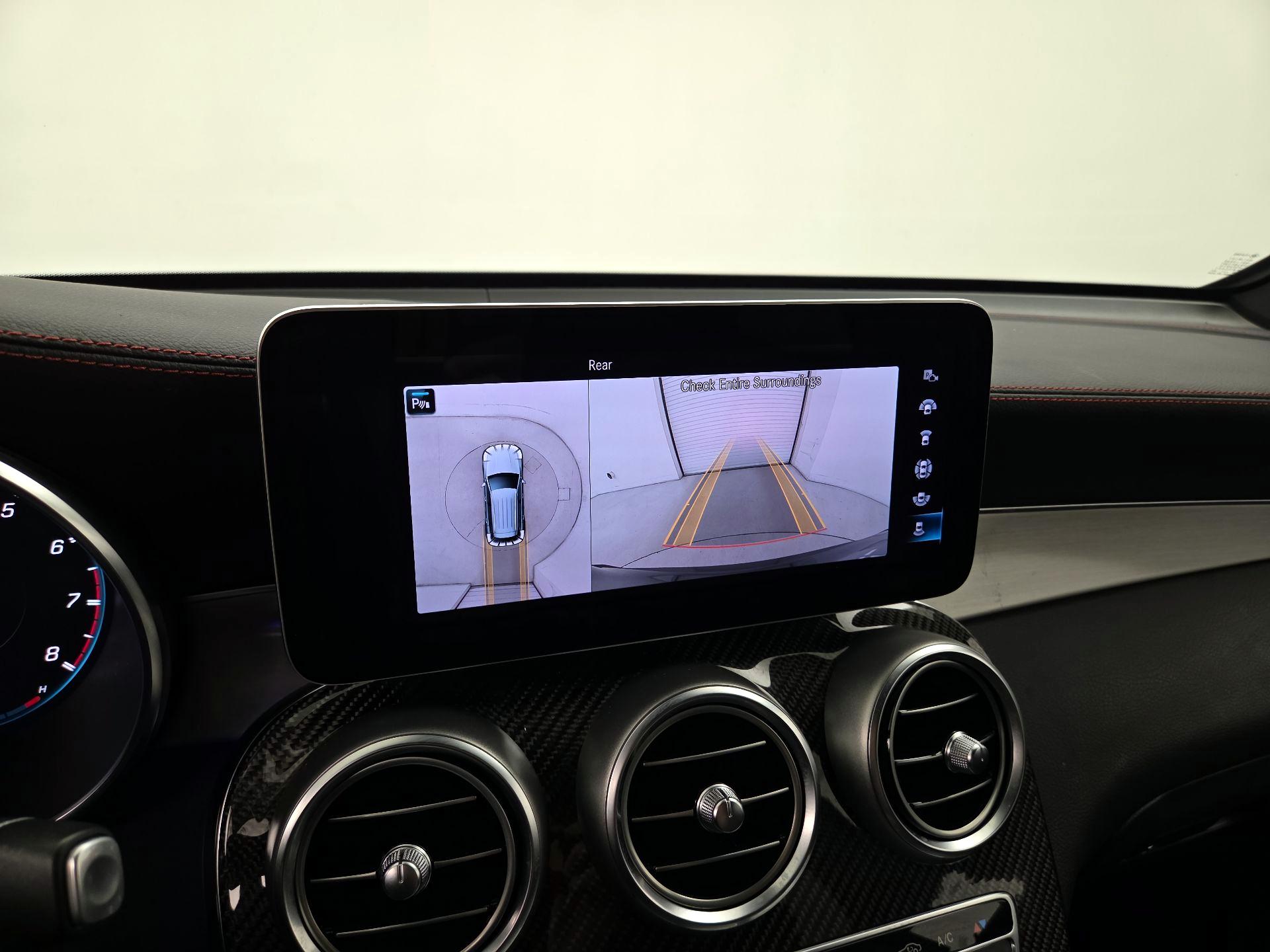 Thumbnail: 2020 Mercedes-Benz GLC - 15