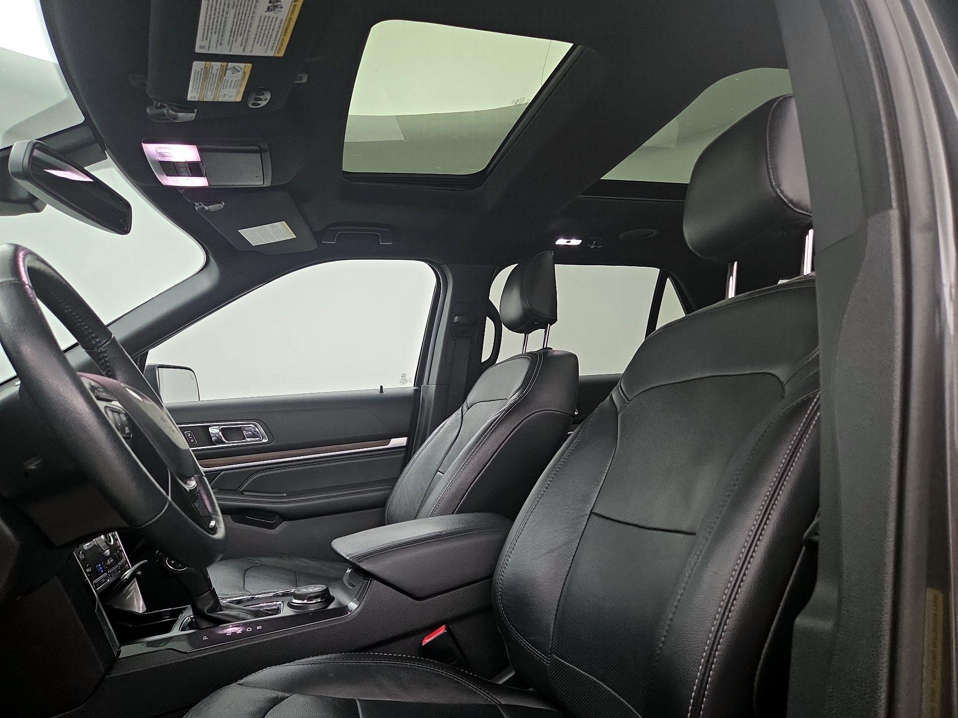 Thumbnail: 2019 Ford Explorer - 20