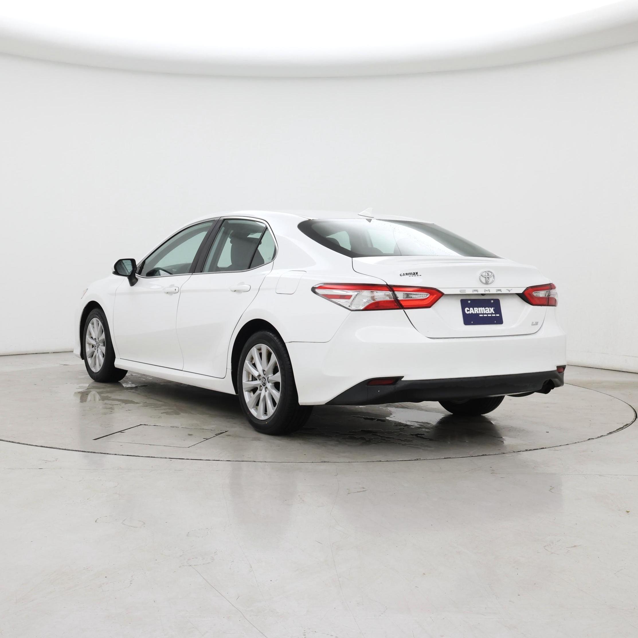 Thumbnail: 2019 Toyota Camry - 2