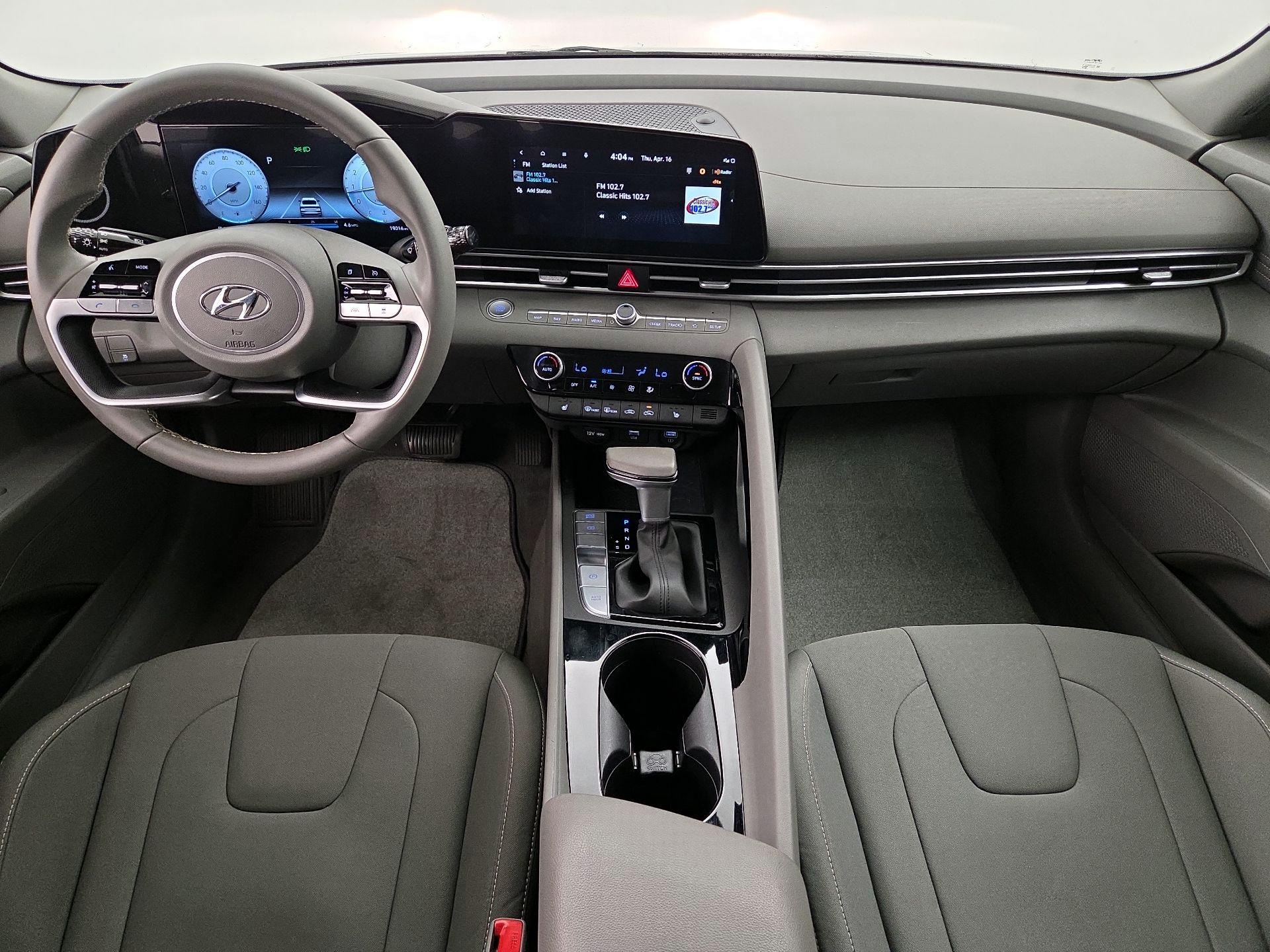 Thumbnail: 2023 Hyundai Elantra - 9