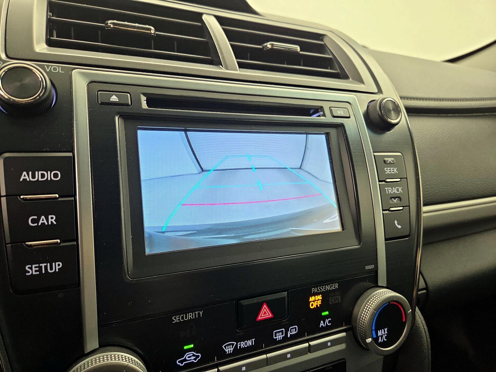 Thumbnail: 2014 Toyota Camry - 14