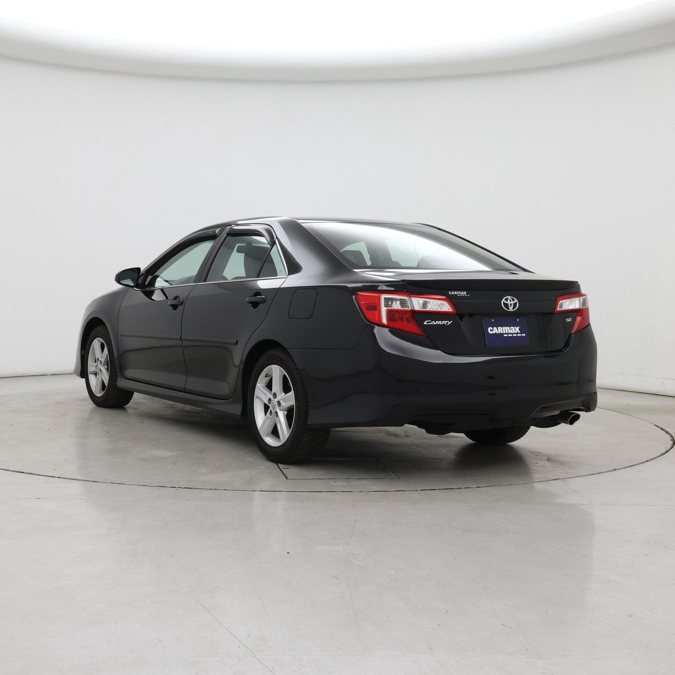 Thumbnail: 2014 Toyota Camry - 2