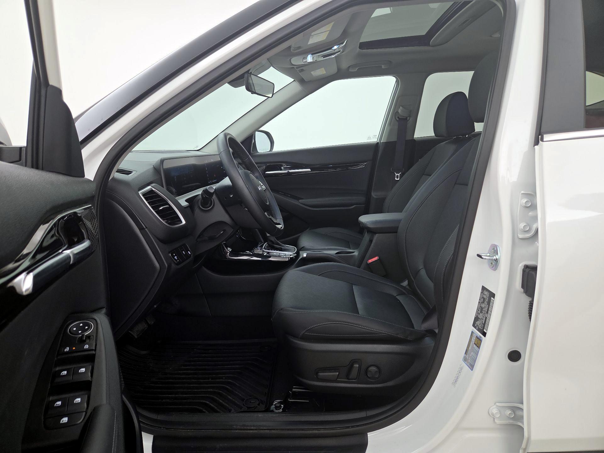 Thumbnail: 2026 Kia Seltos - 11