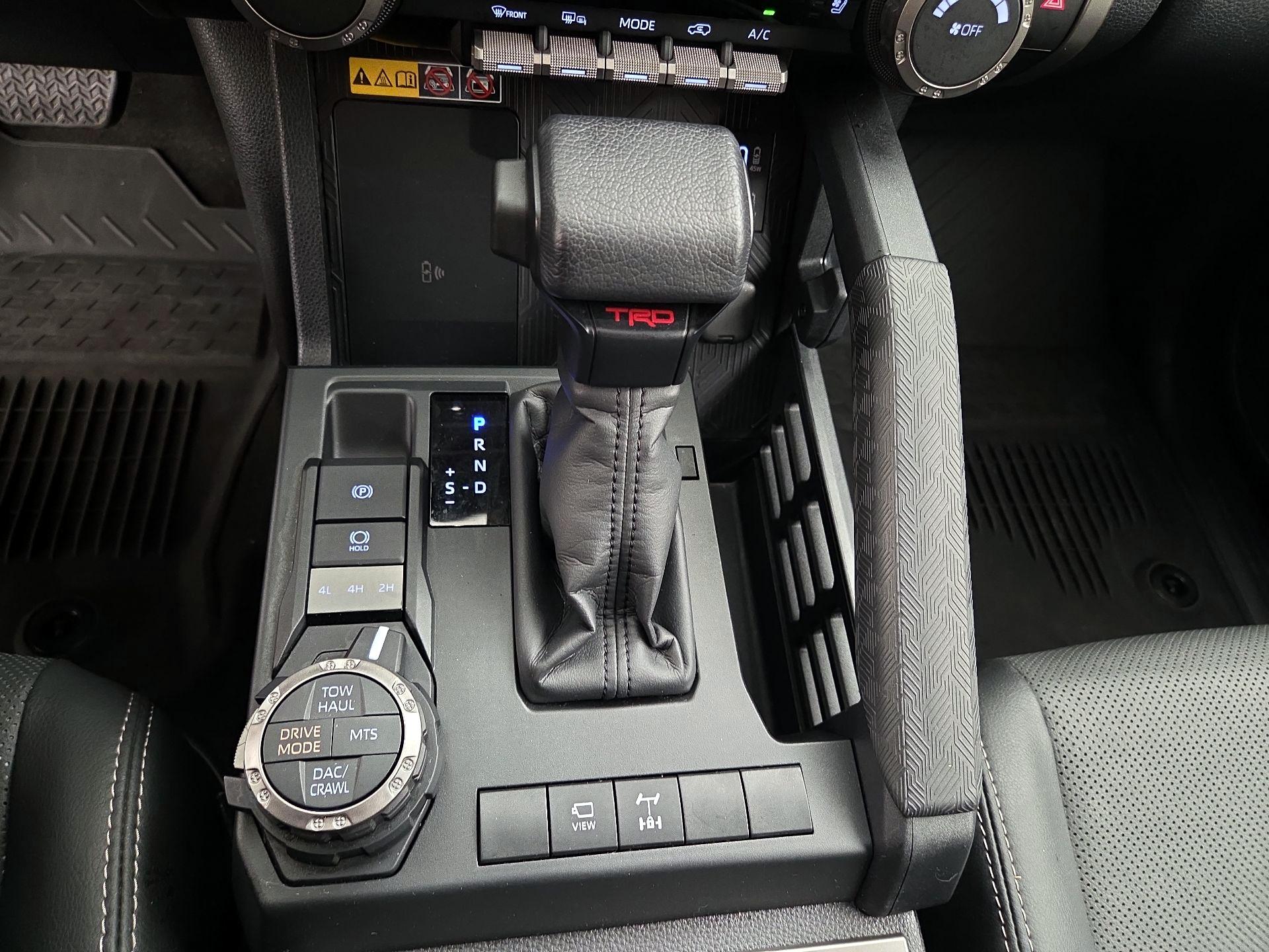 Thumbnail: 2025 Toyota 4Runner - 17