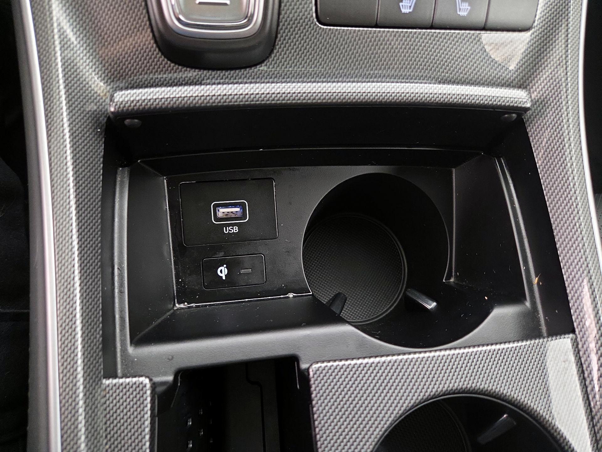 Thumbnail: 2023 Hyundai Santa Fe - 19