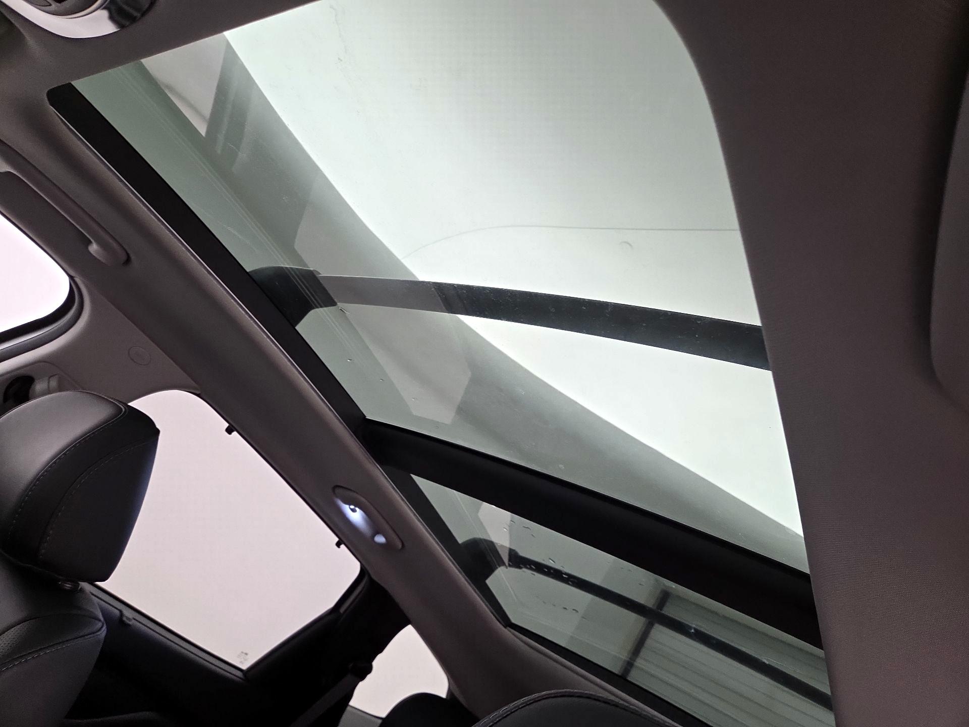 Thumbnail: 2023 Hyundai Santa Fe - 20