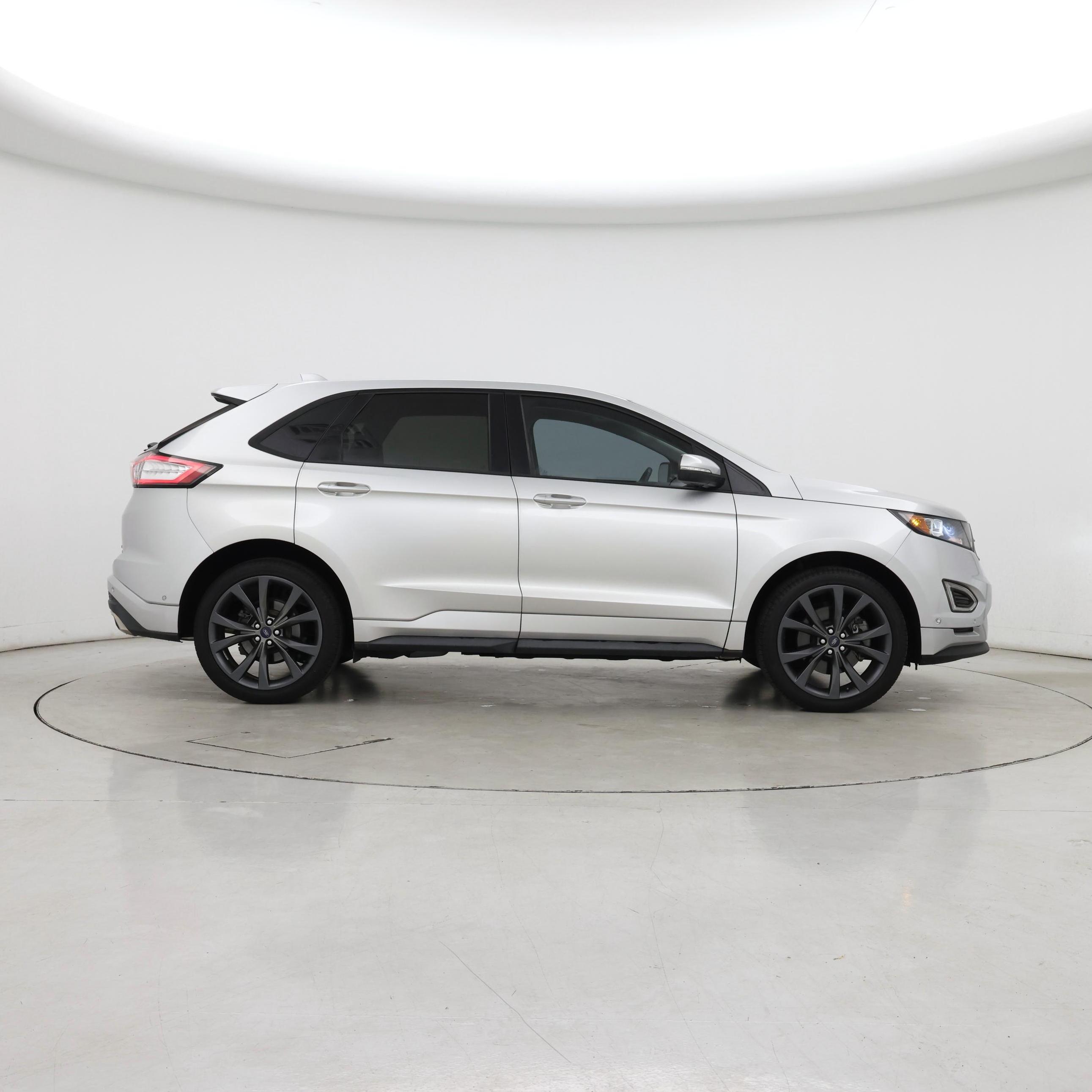 Thumbnail: 2018 Ford Edge - 7