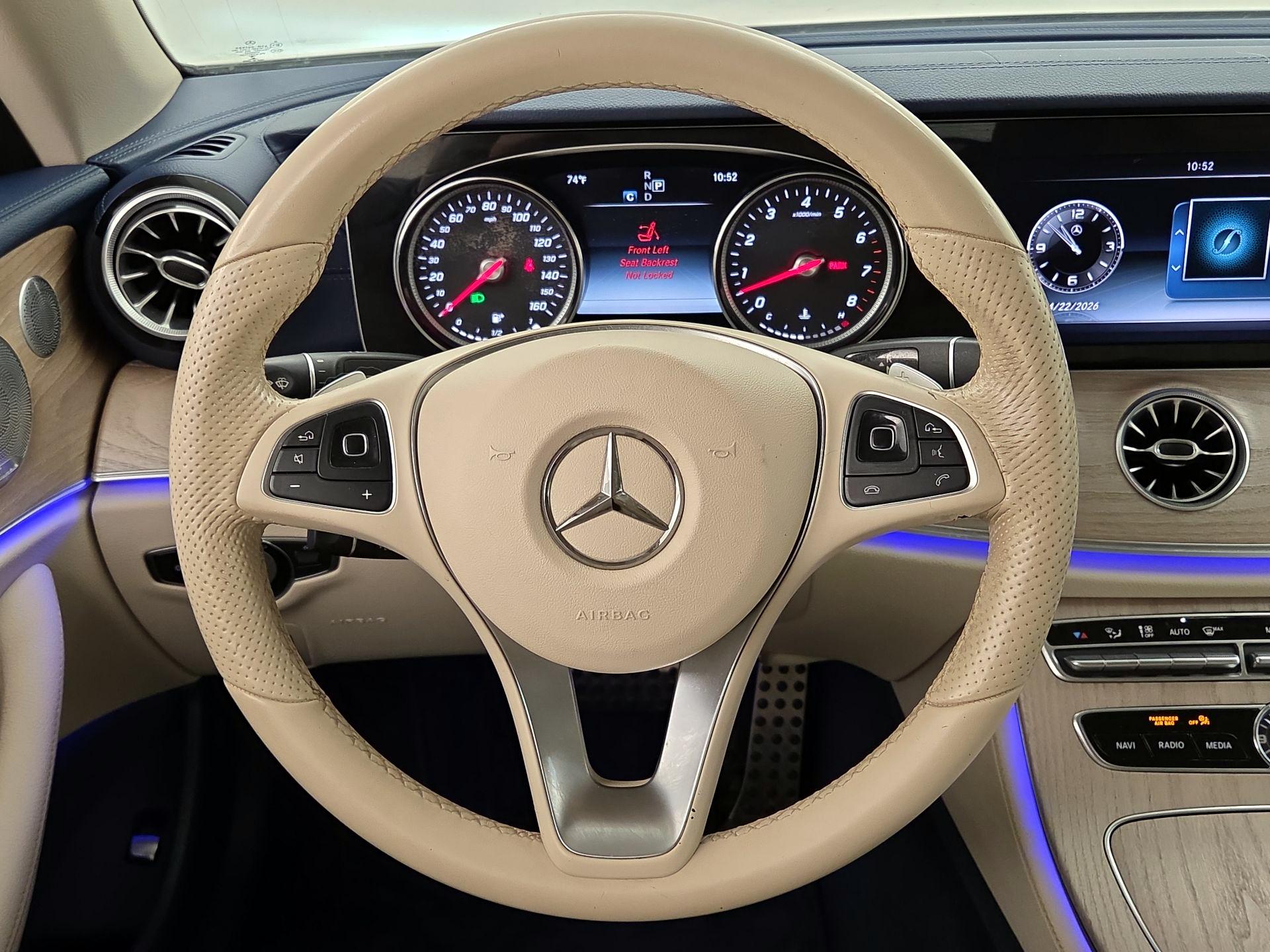 Thumbnail: 2018 Mercedes-Benz E-Class - 10