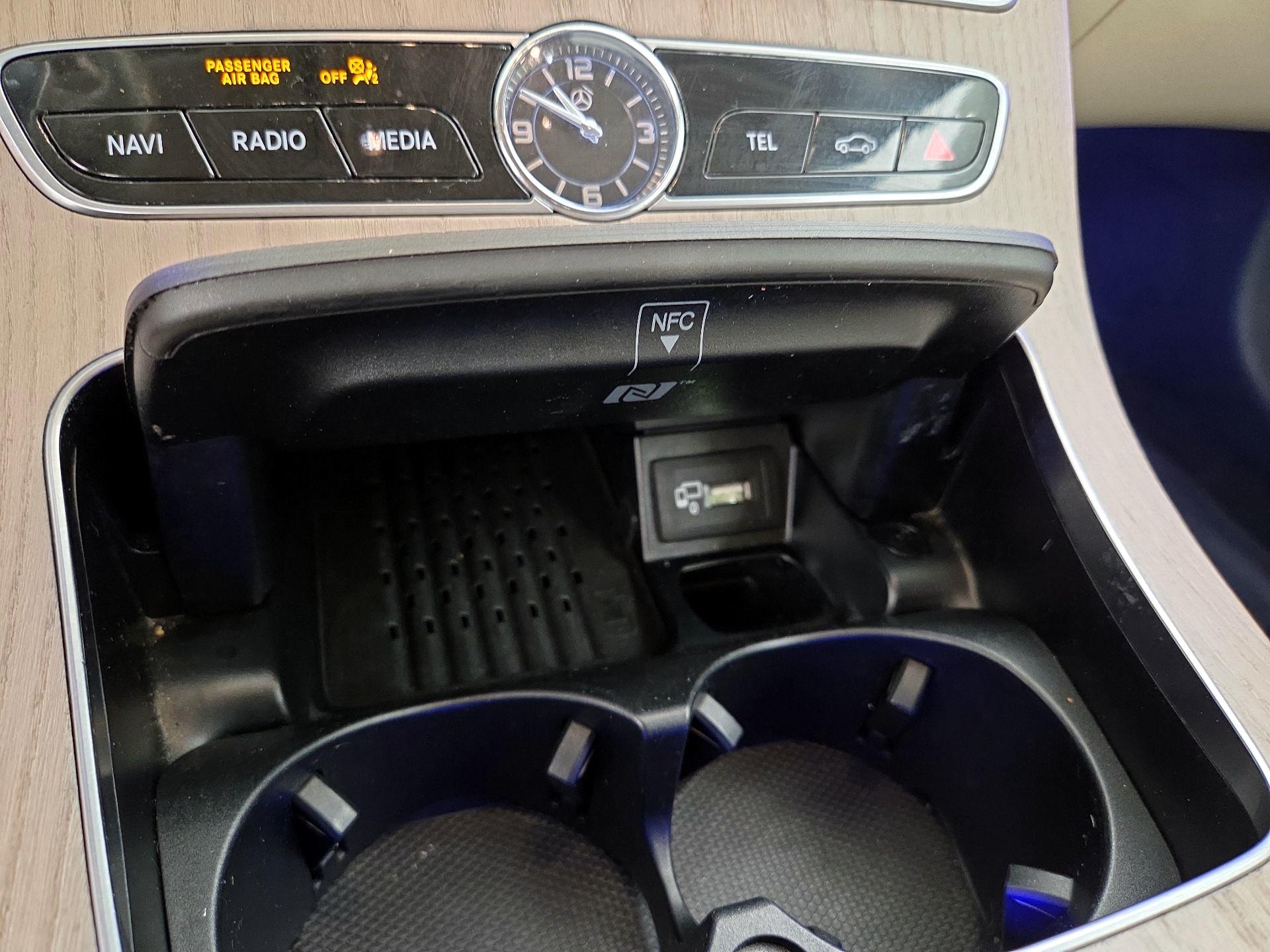 Thumbnail: 2018 Mercedes-Benz E-Class - 19