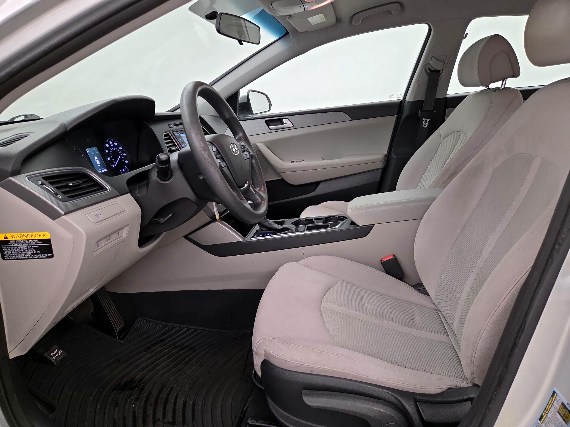 Thumbnail: 2015 Hyundai Sonata - 11