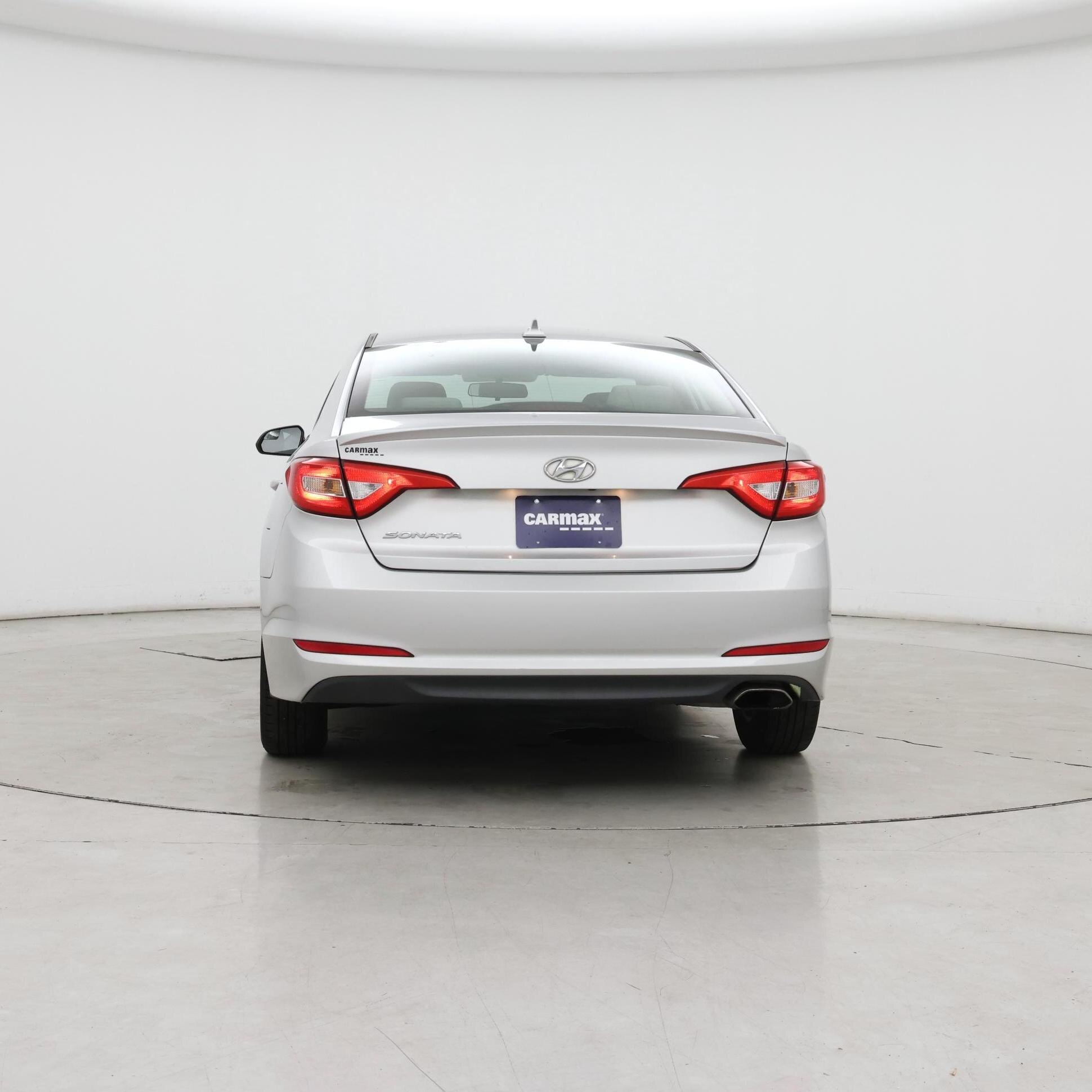Thumbnail: 2015 Hyundai Sonata - 6