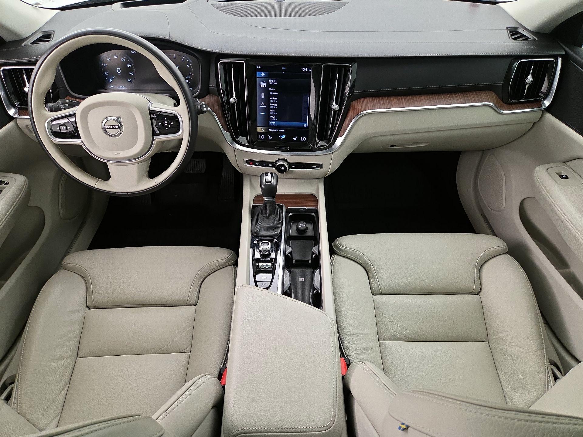 Thumbnail: 2020 Volvo S60 - 9