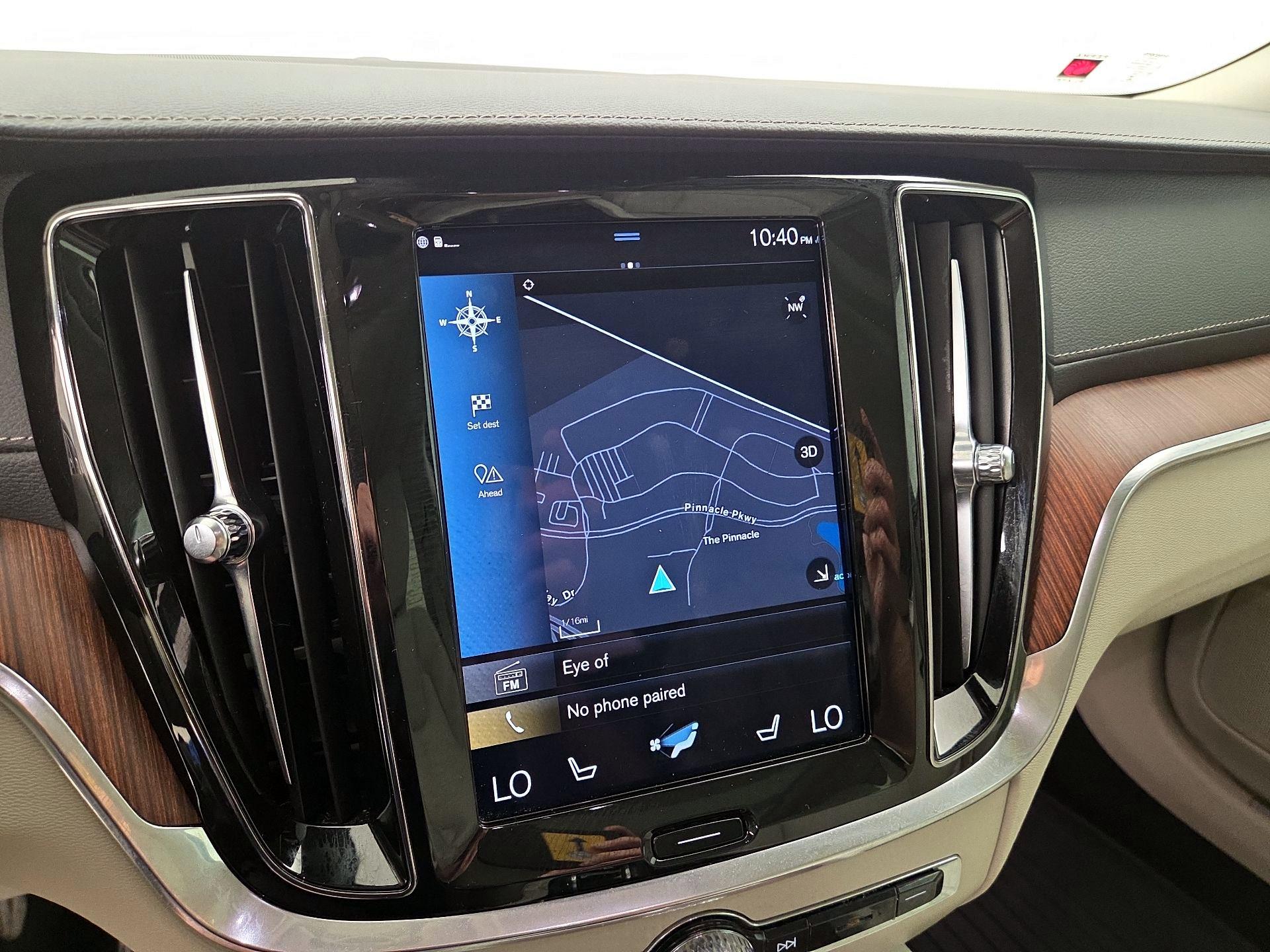 Thumbnail: 2020 Volvo S60 - 14