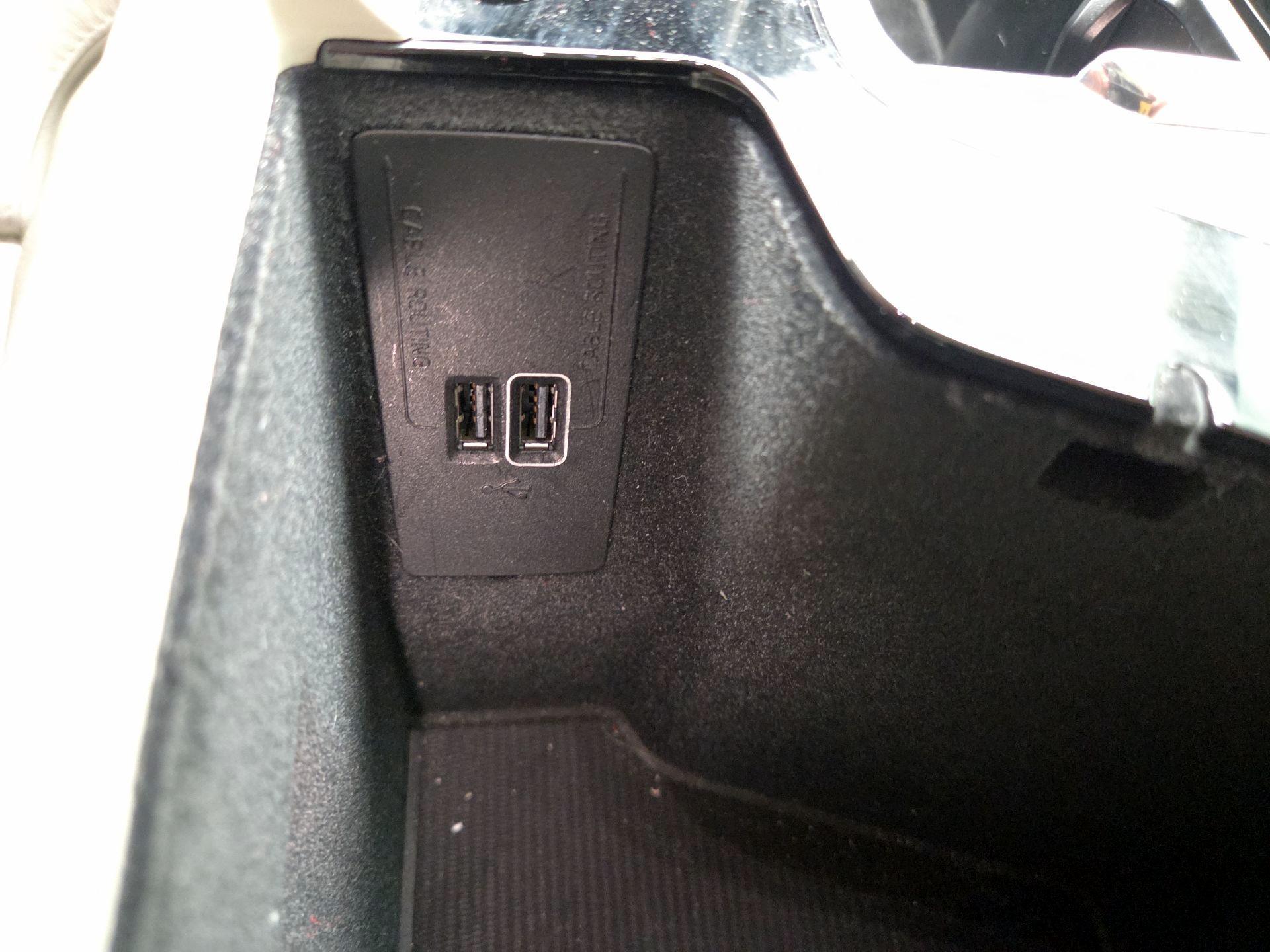 Thumbnail: 2020 Volvo S60 - 19