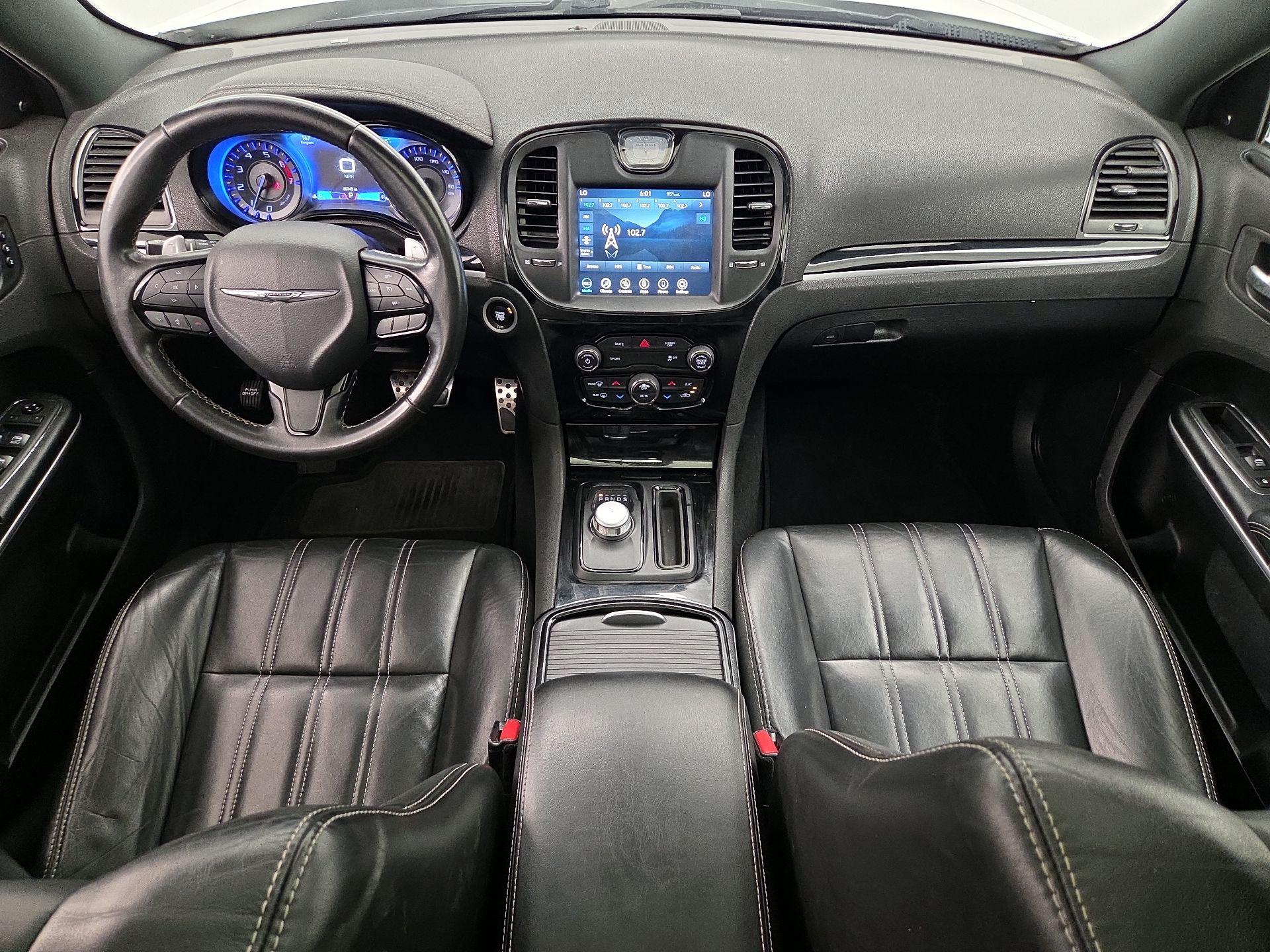 Thumbnail: 2020 Chrysler 300 - 9