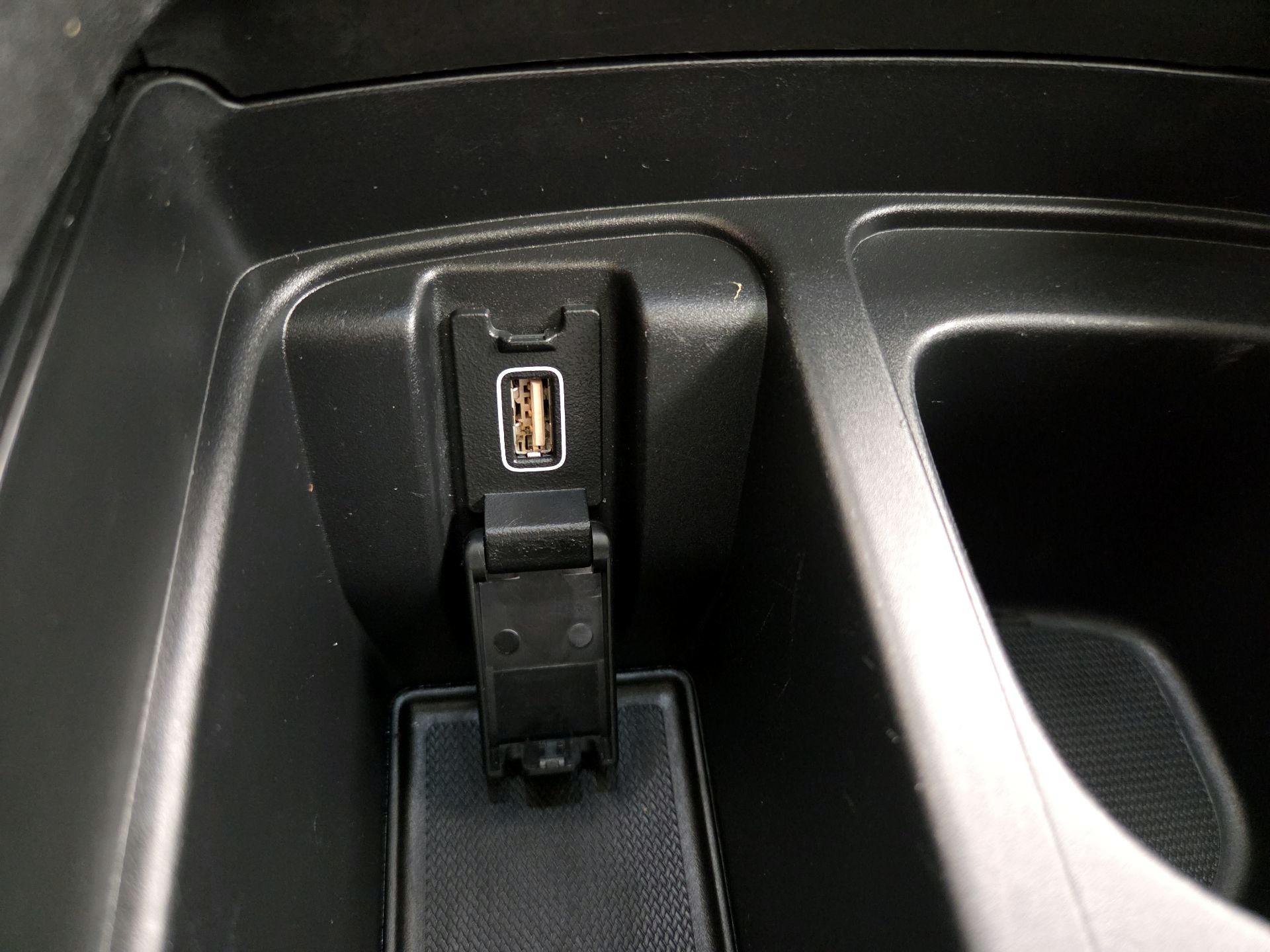 Thumbnail: 2021 Acura RDX - 19