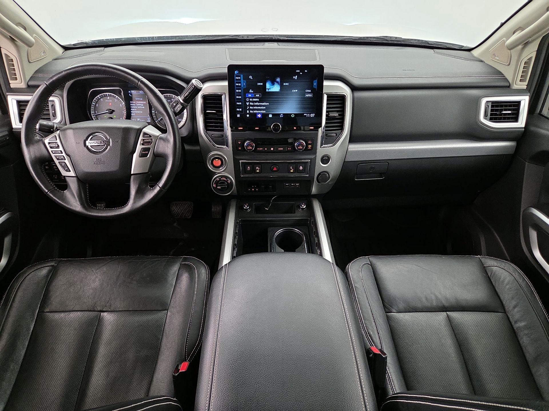 Thumbnail: 2019 Nissan Titan - 9