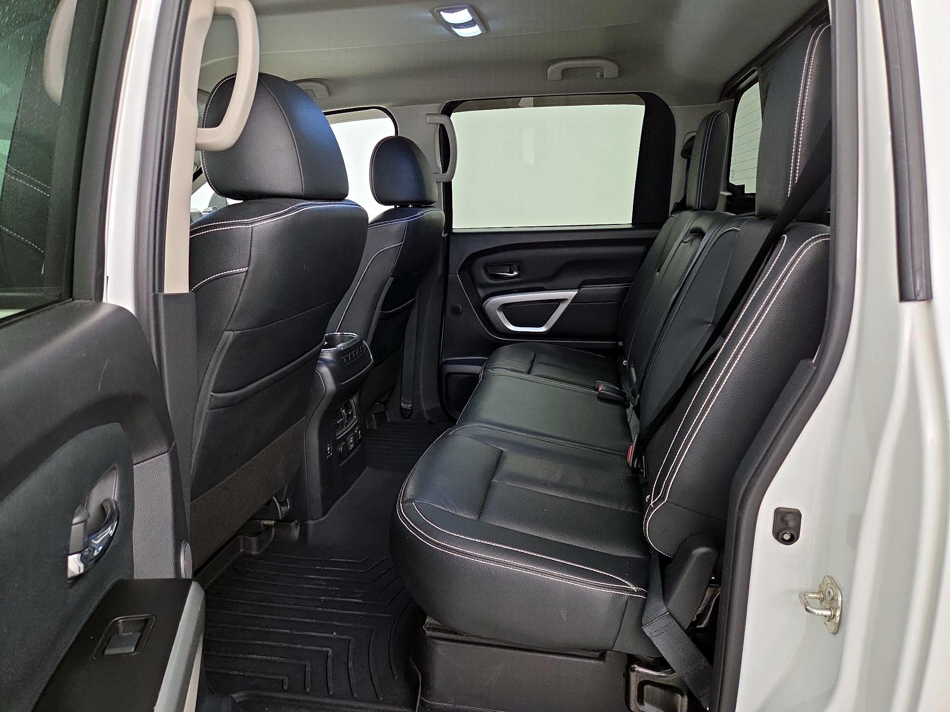 Thumbnail: 2019 Nissan Titan - 19
