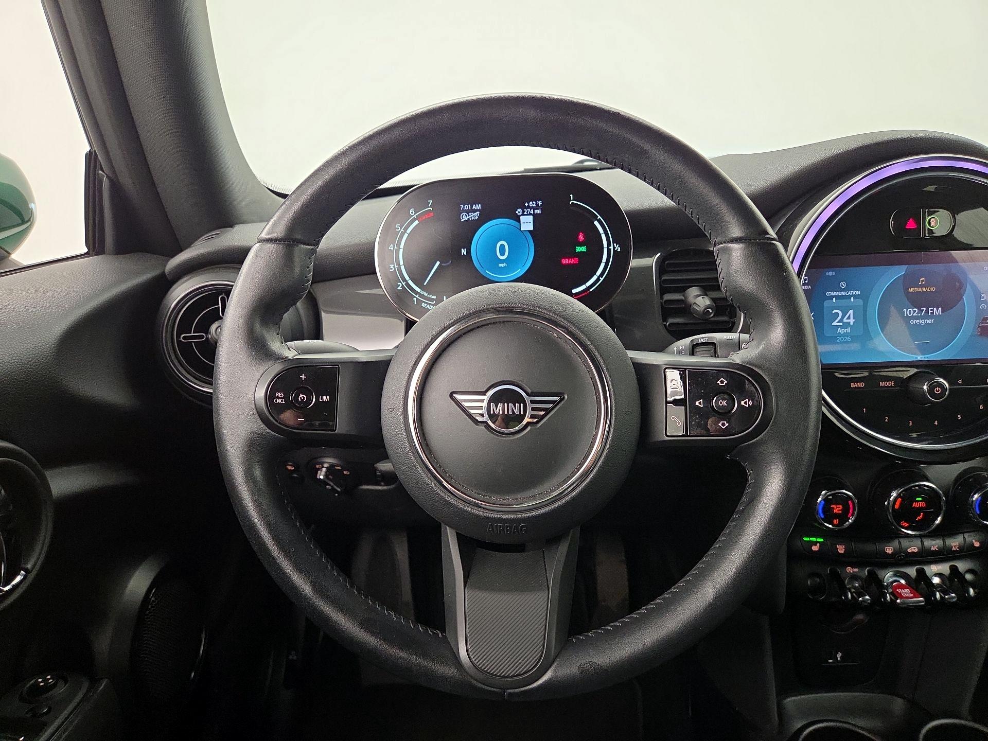 Thumbnail: 2022 MINI Cooper Hardtop - 10