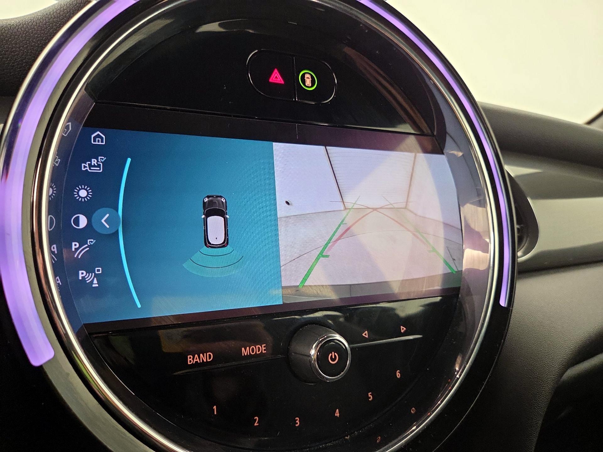 Thumbnail: 2022 MINI Cooper Hardtop - 14