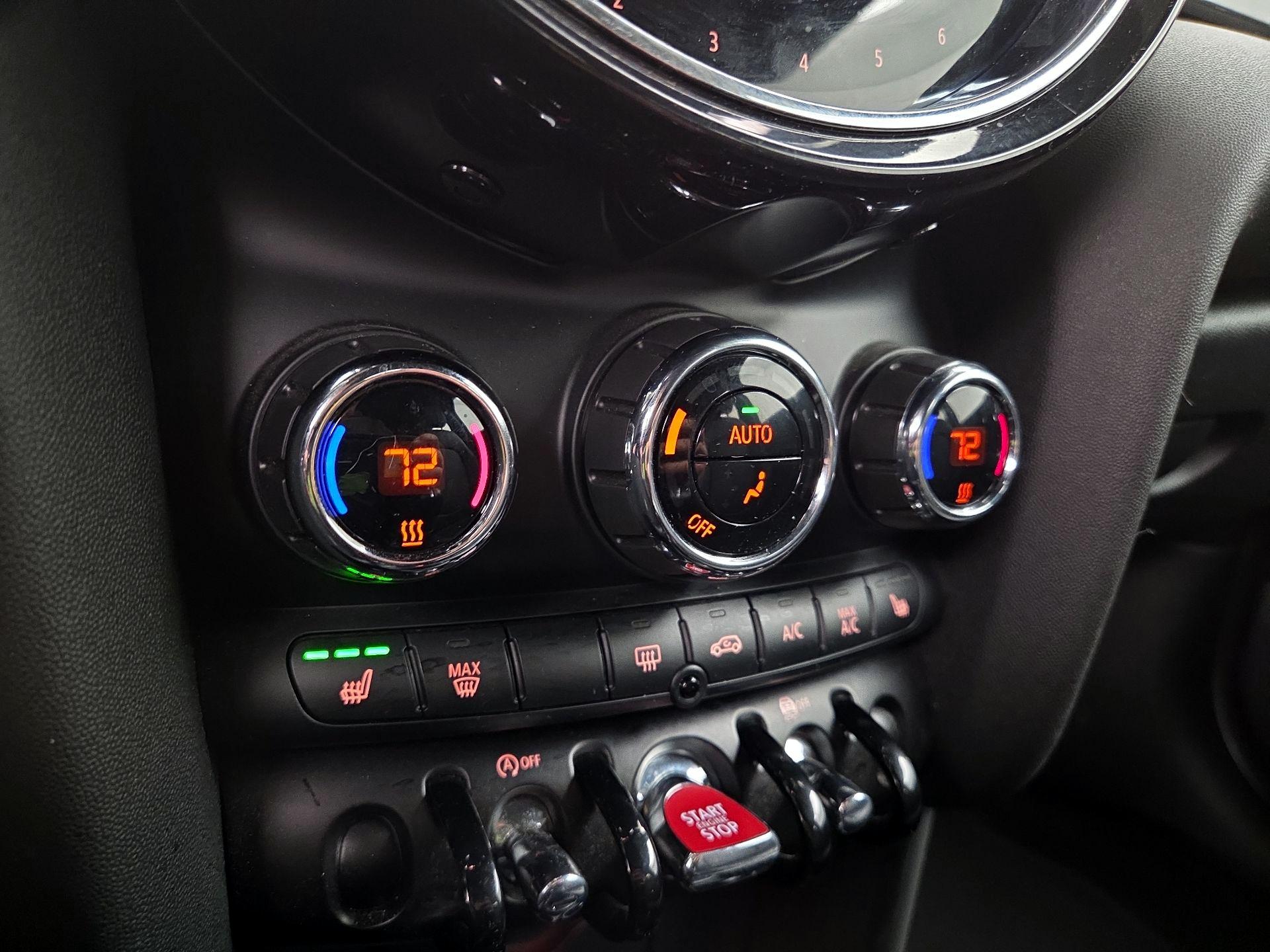 Thumbnail: 2022 MINI Cooper Hardtop - 16