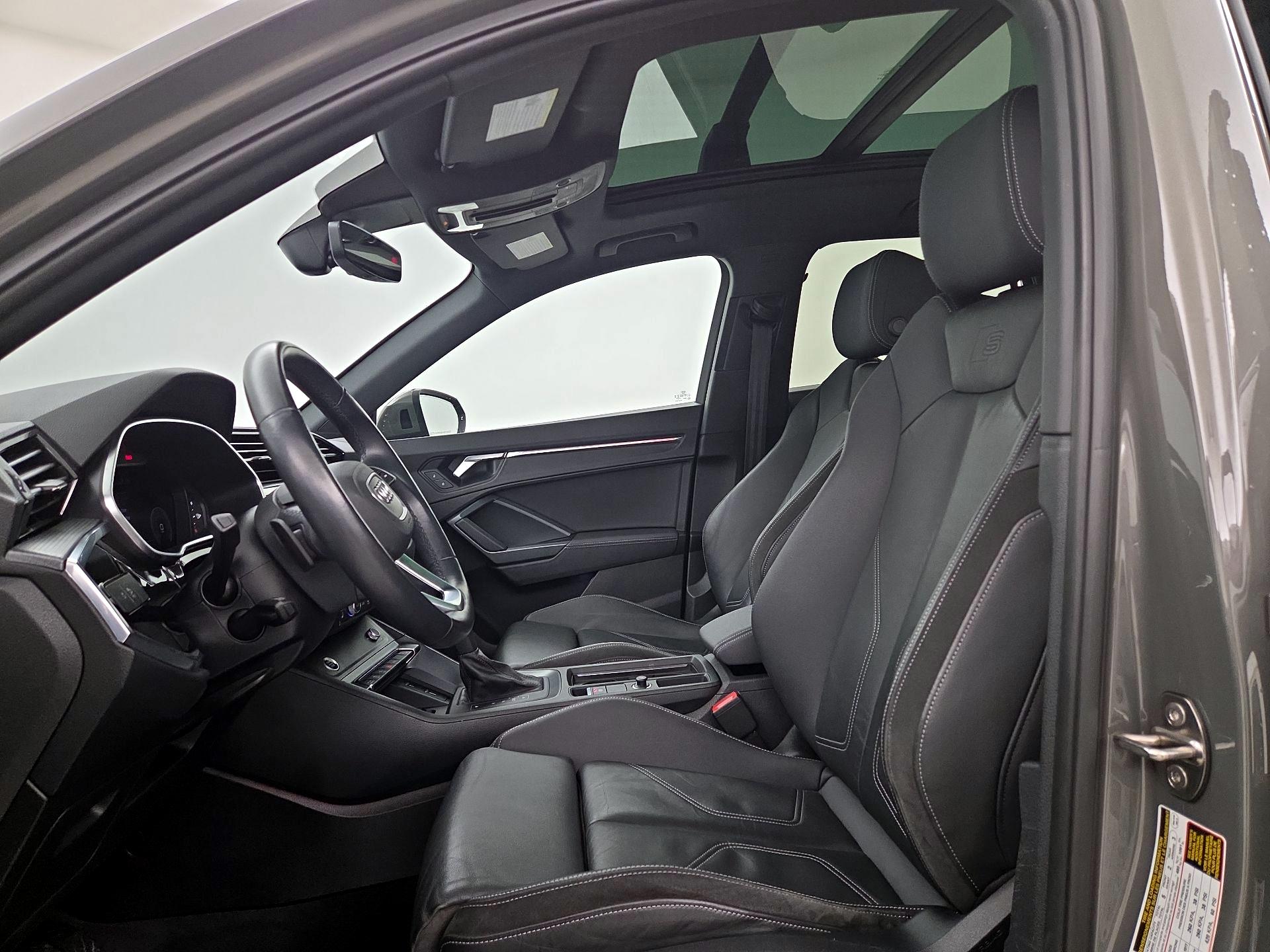 Thumbnail: 2021 Audi Q3 - 20