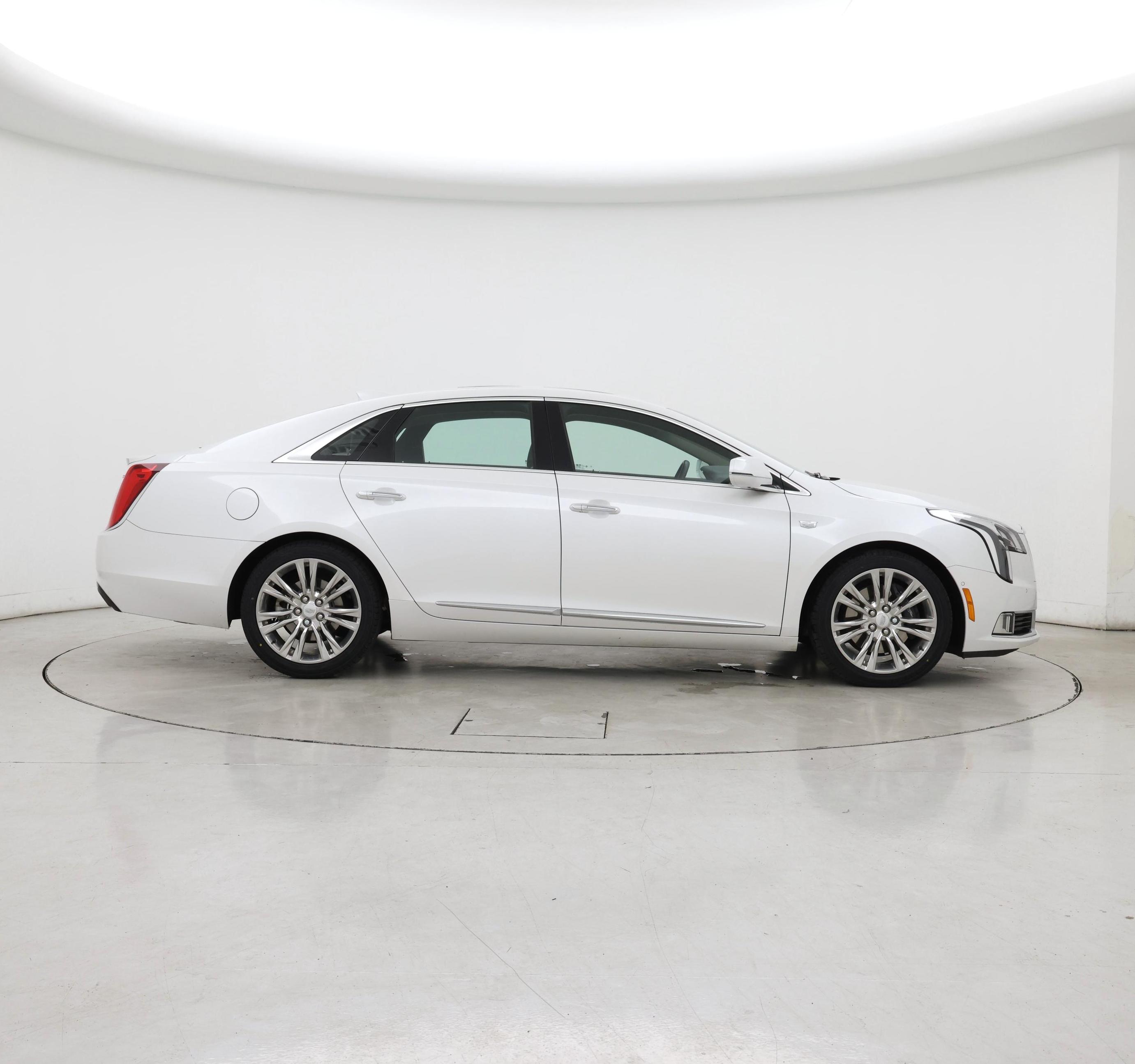 Thumbnail: 2018 Cadillac XTS - 7