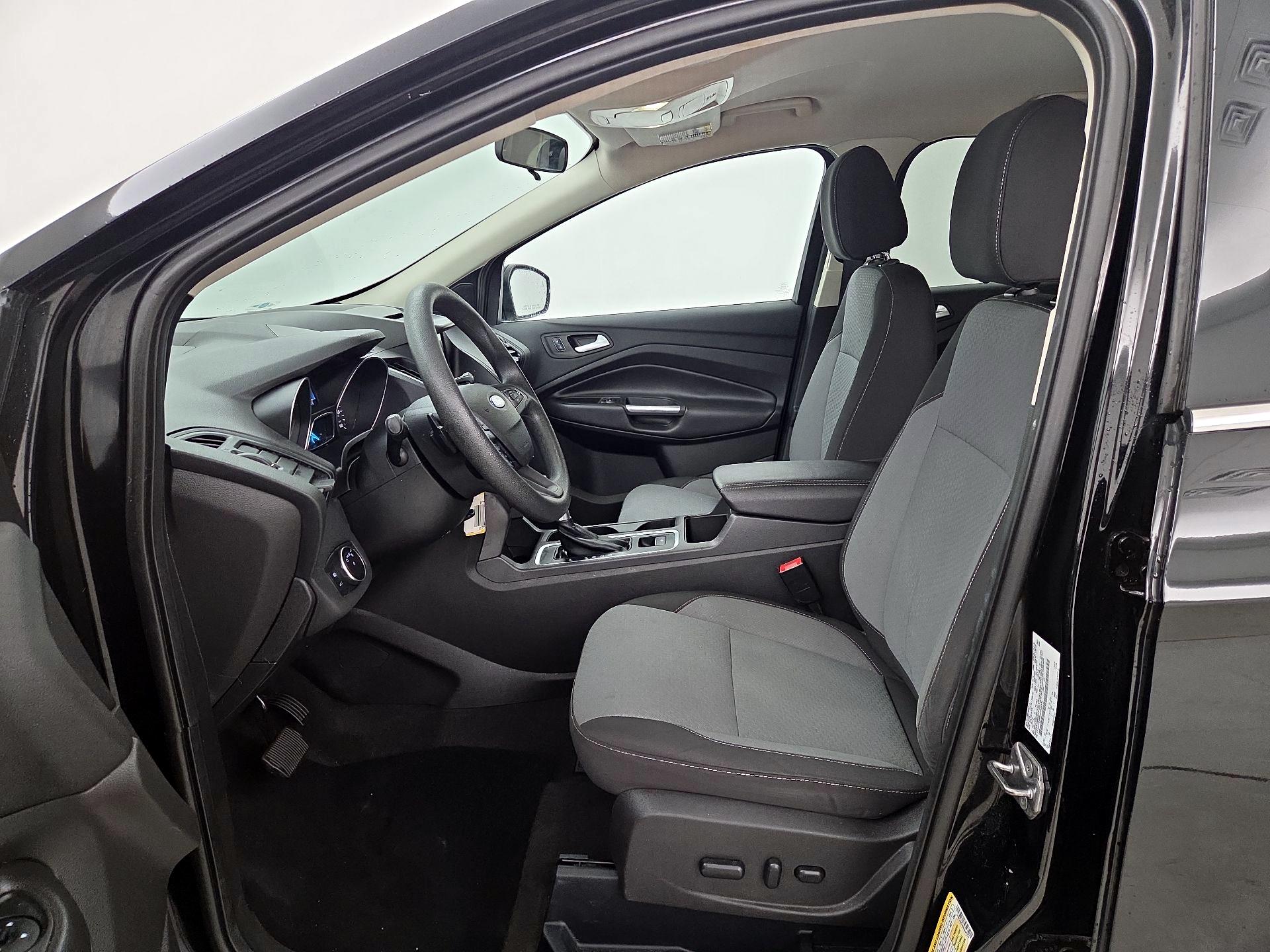 Thumbnail: 2017 Ford Escape - 11