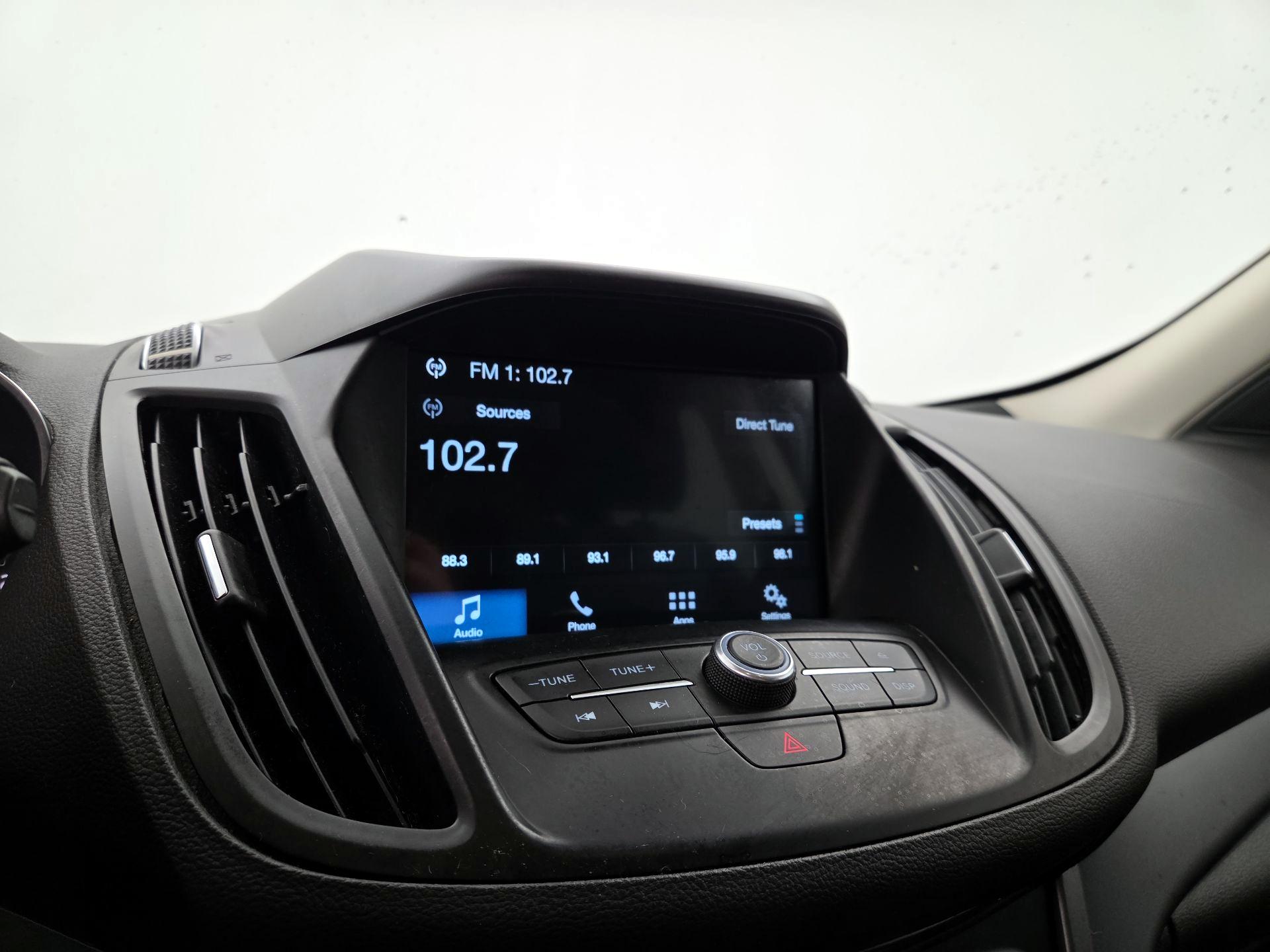 Thumbnail: 2017 Ford Escape - 15