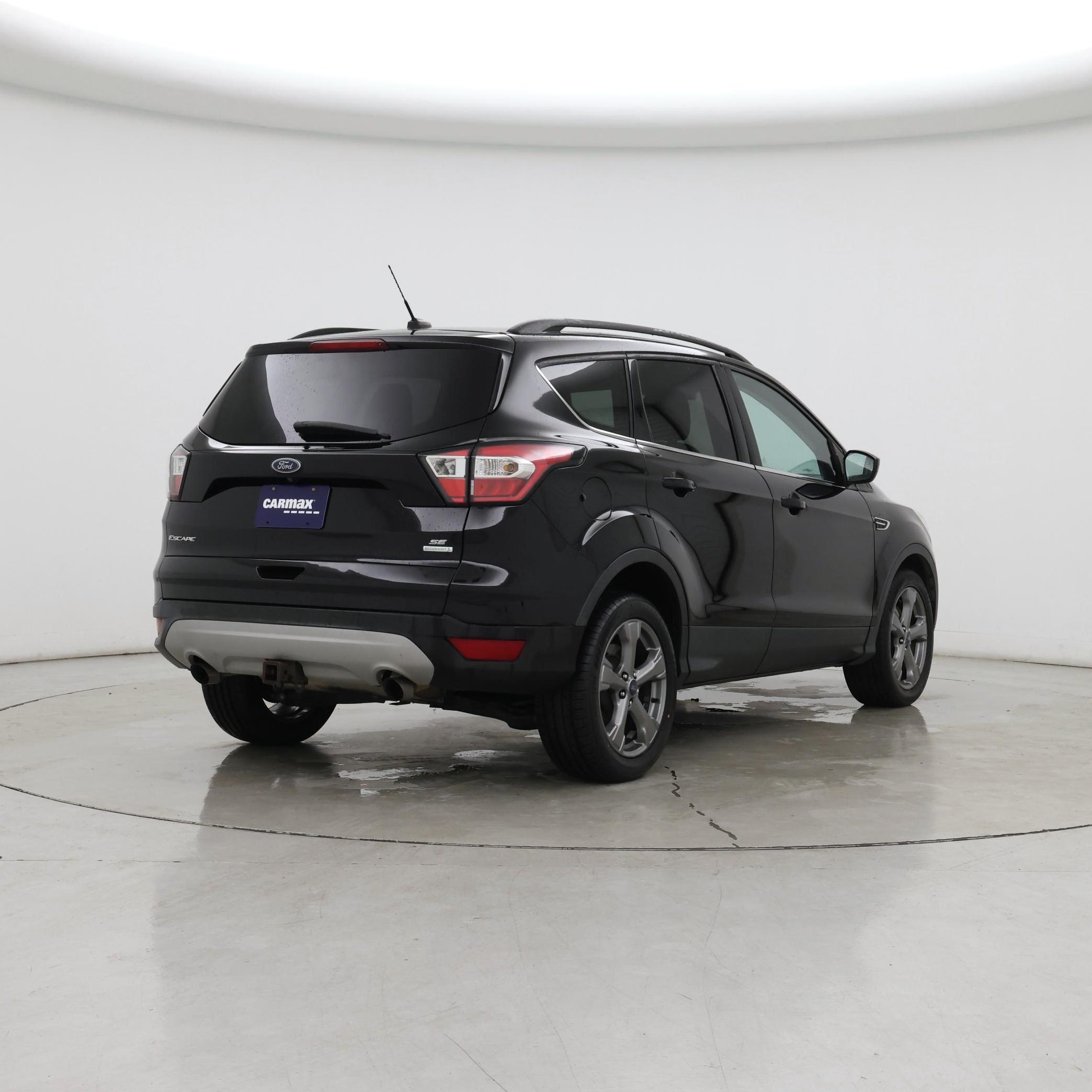 Thumbnail: 2017 Ford Escape - 8