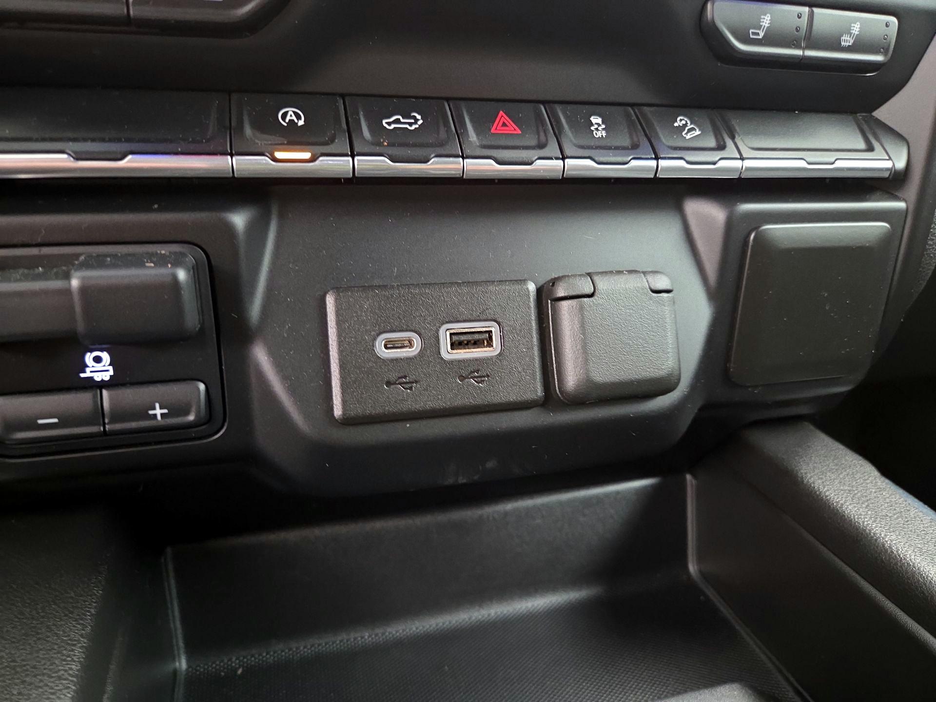 Thumbnail: 2021 Chevrolet Silverado 1500 - 18