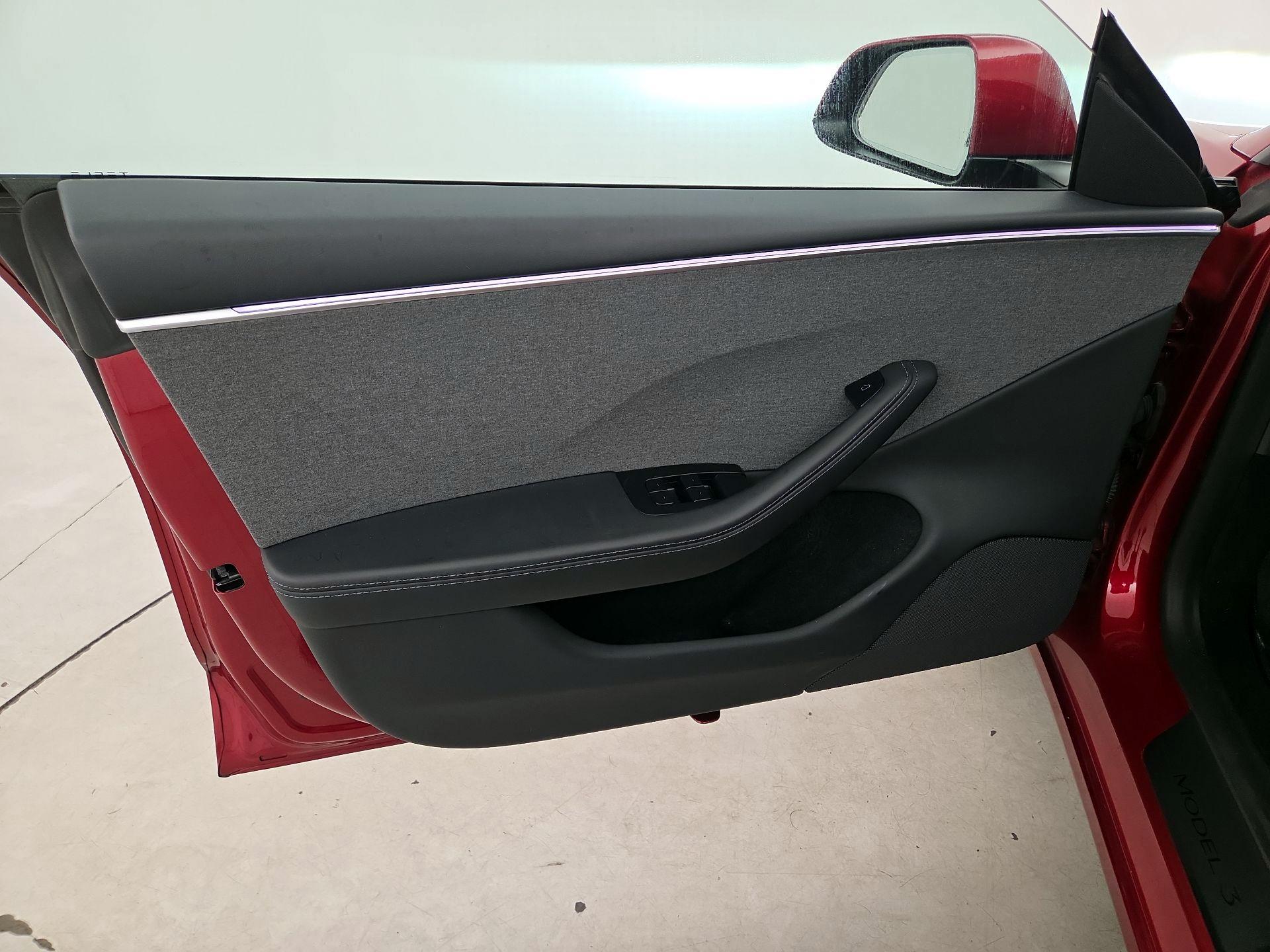 Thumbnail: 2024 Tesla Model 3 - 12