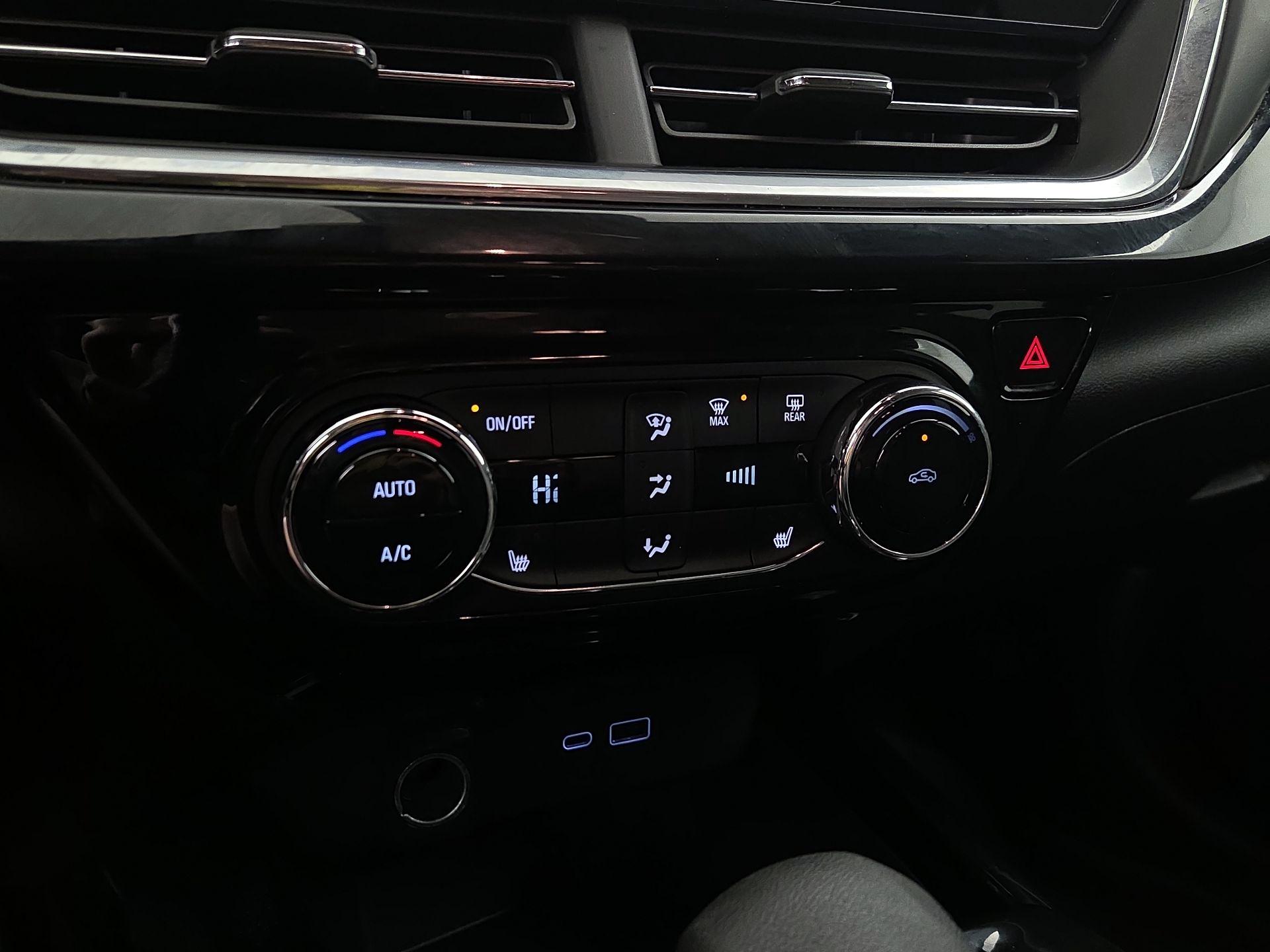 Thumbnail: 2024 Chevrolet Trax - 16